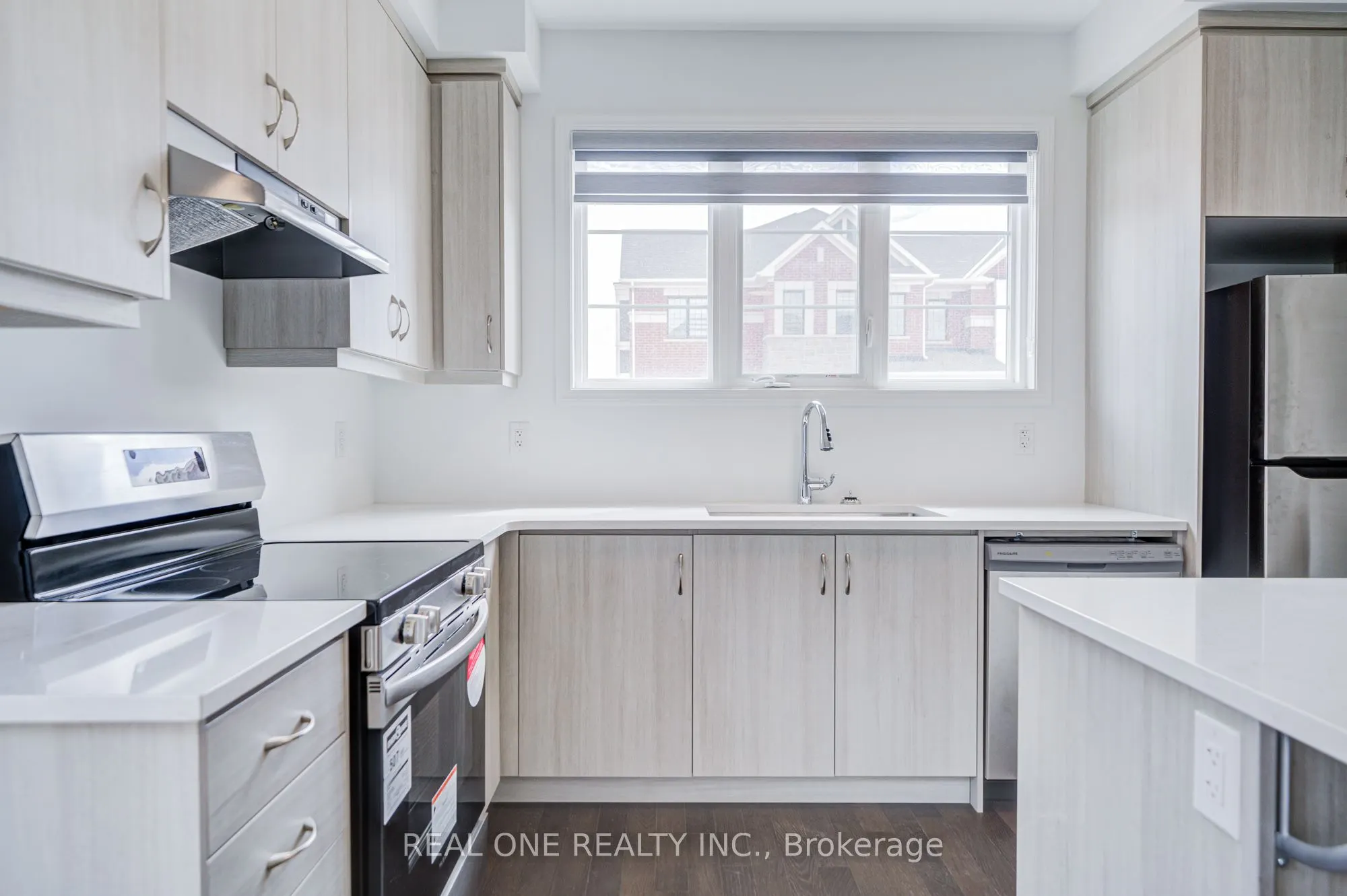 1201 Onyx Trail