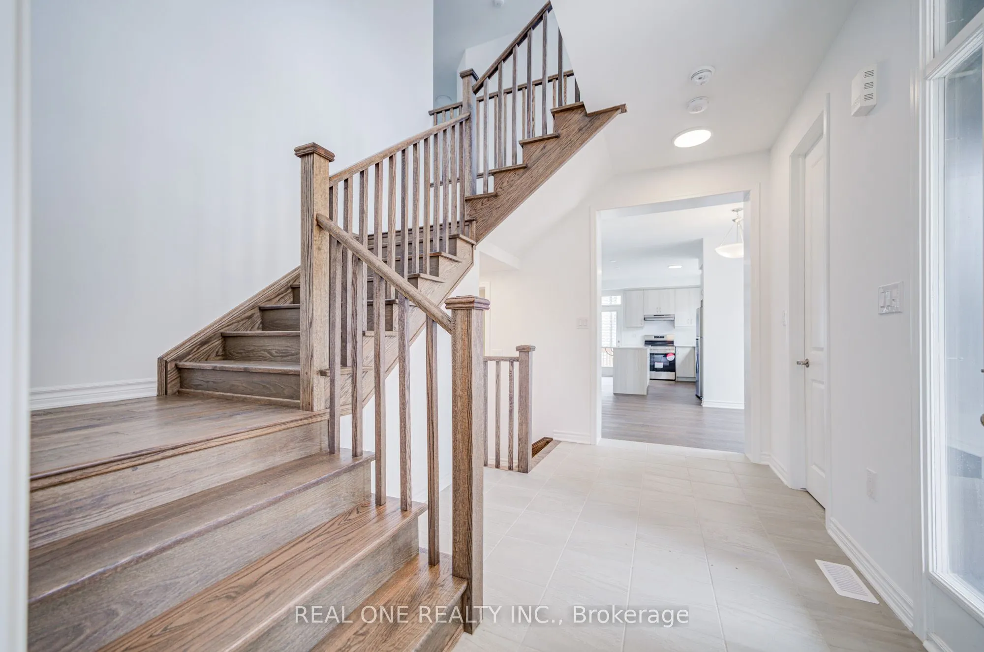1201 Onyx Trail