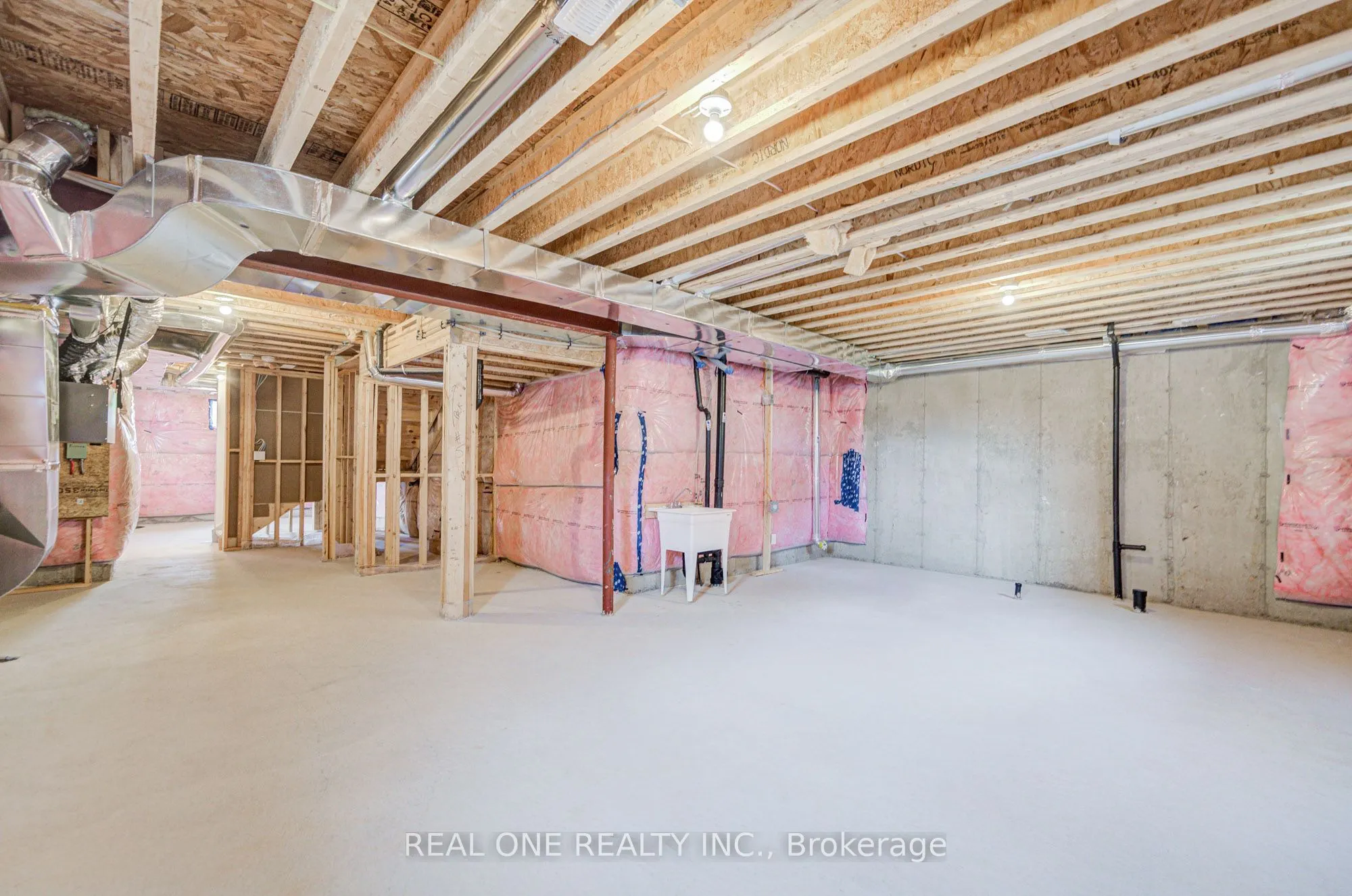 1201 Onyx Trail