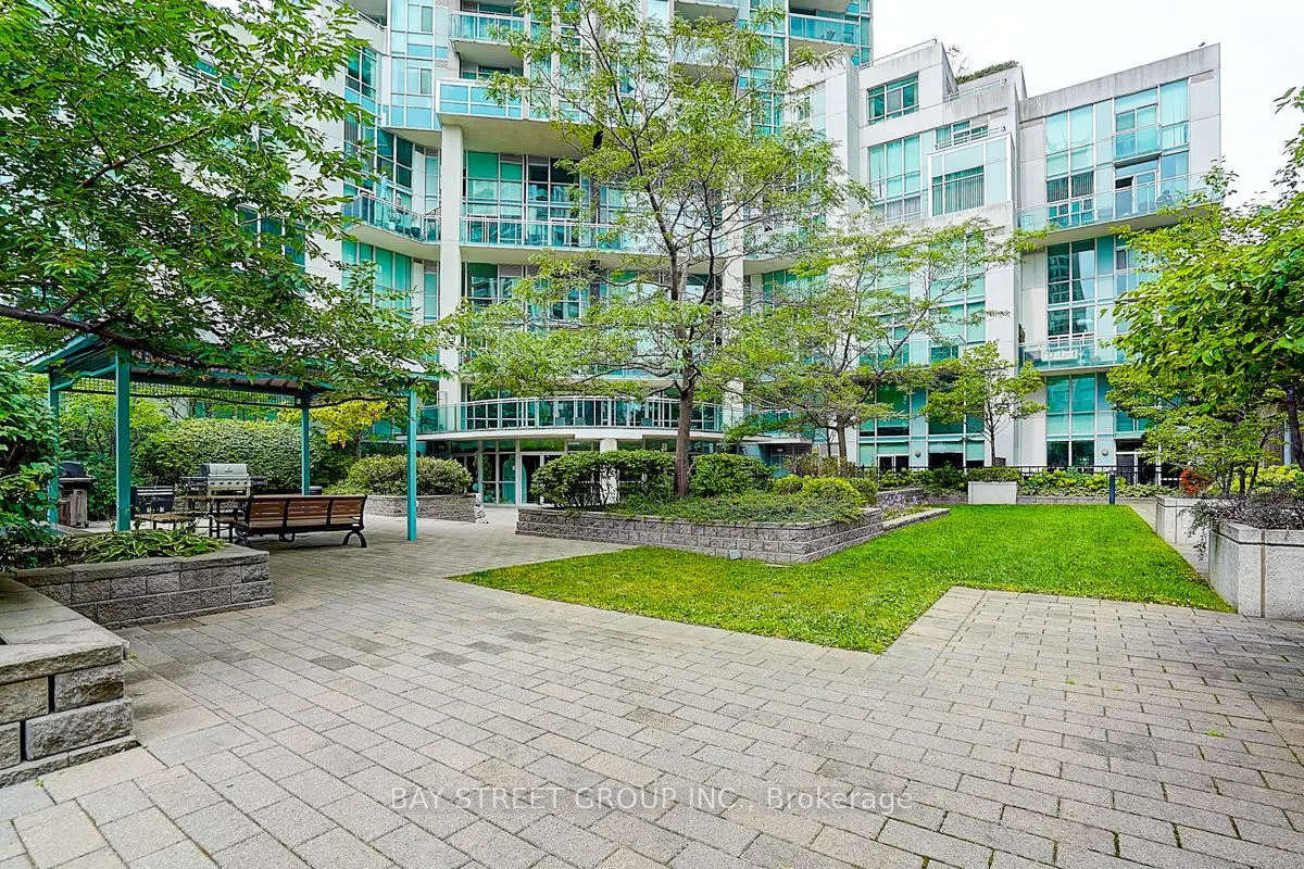 3939 Duke Of York Boulevard, #2004