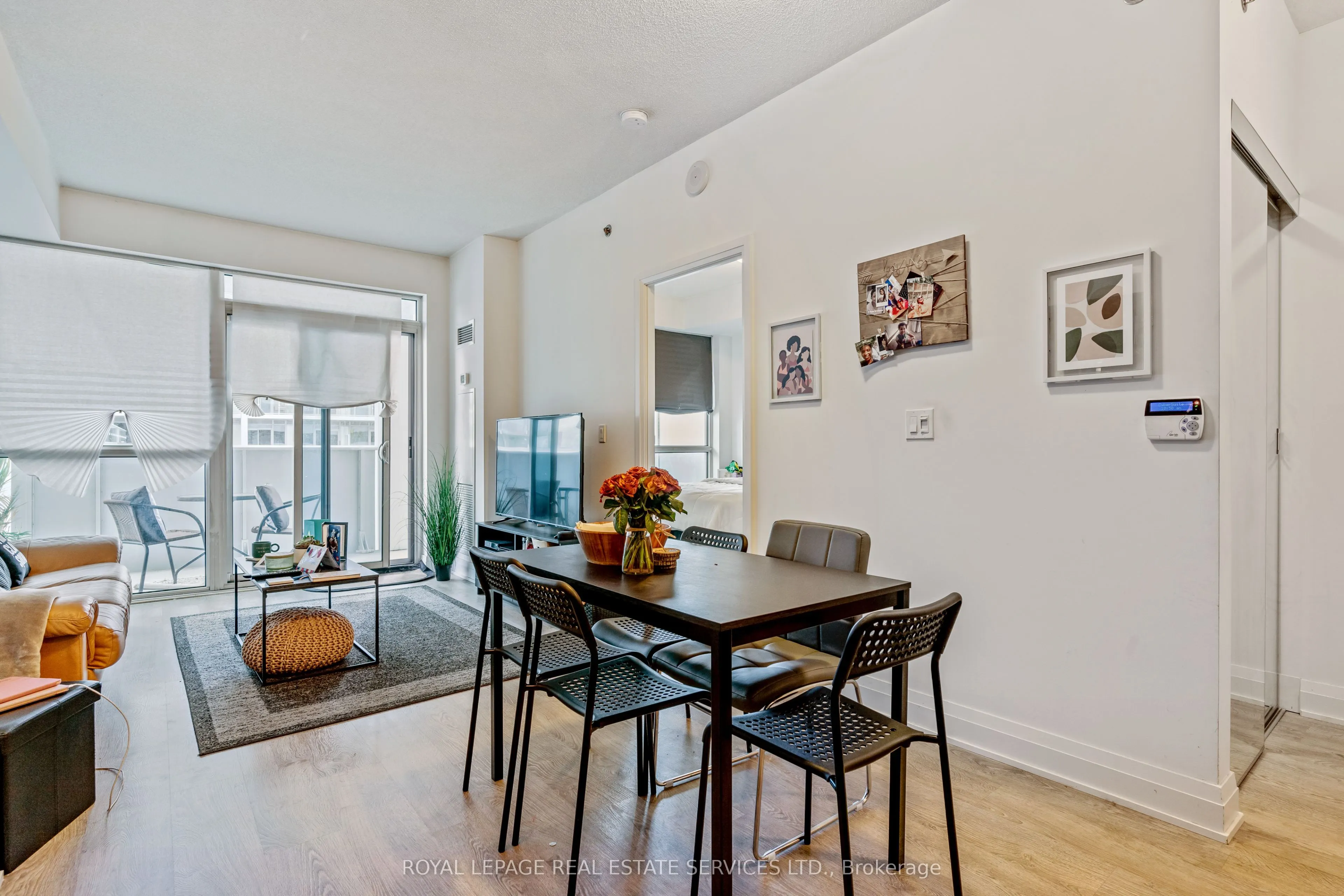 55 Speers Road, #612