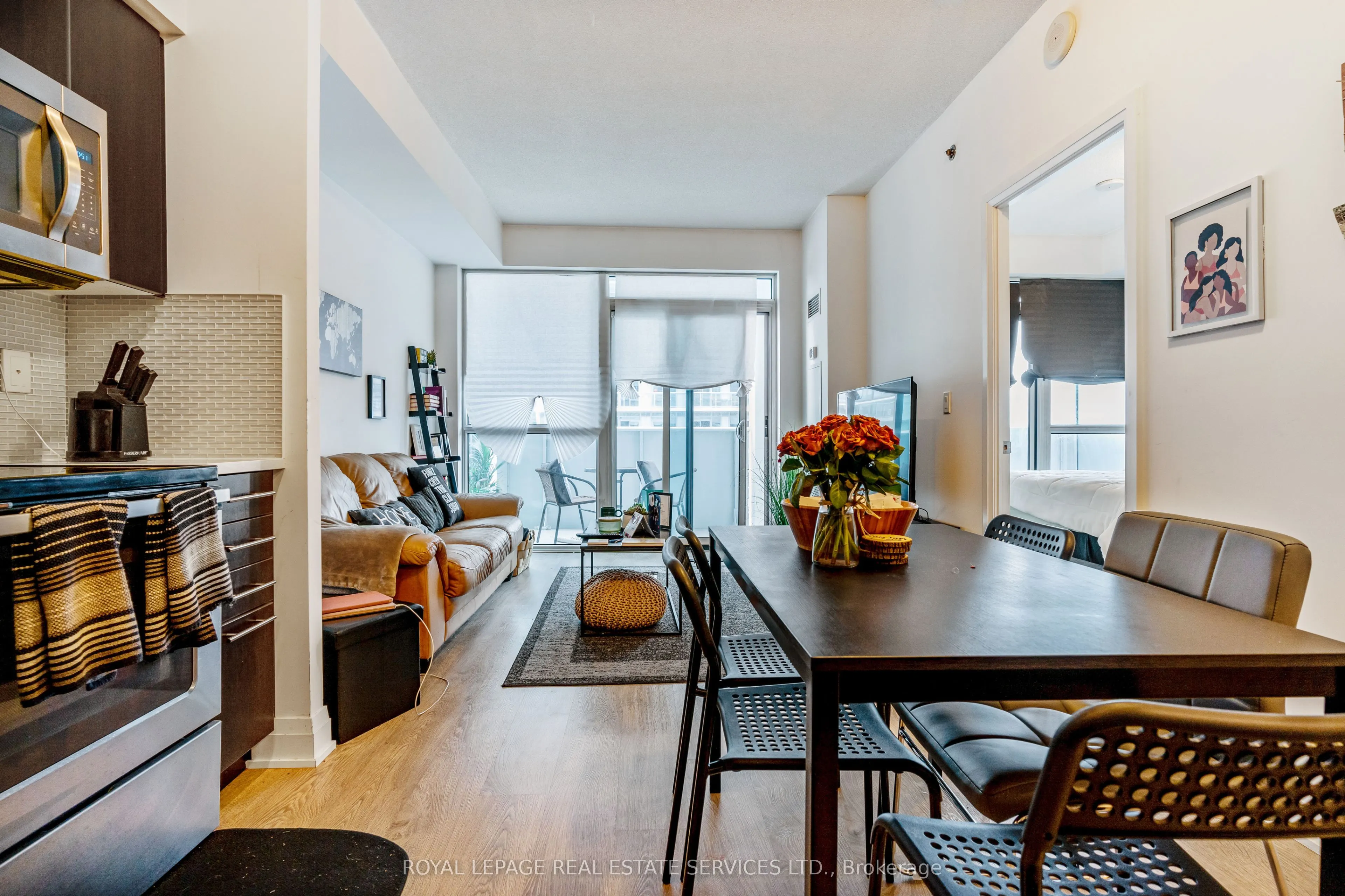 55 Speers Road, #612