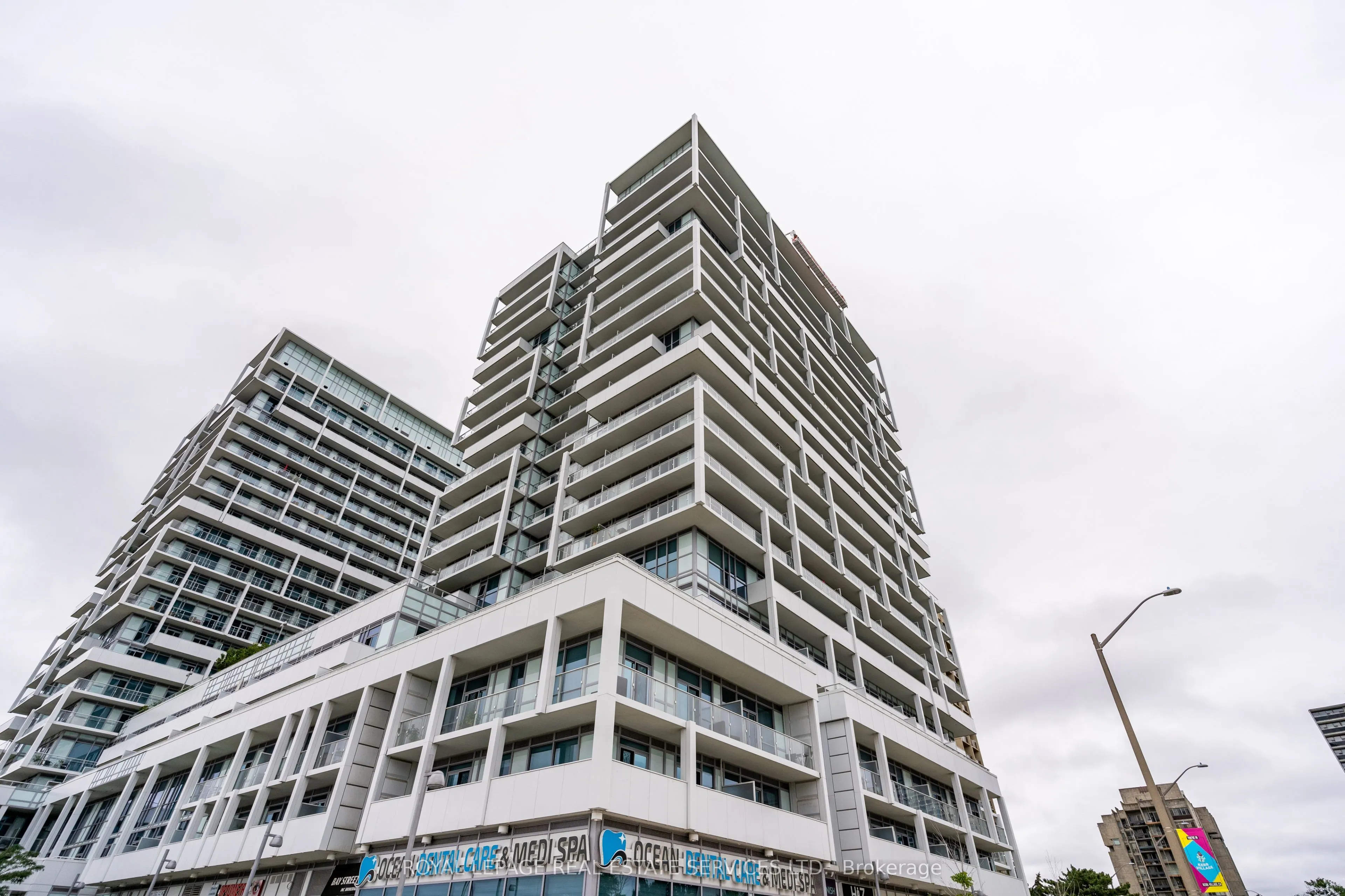 55 Speers Road, #612