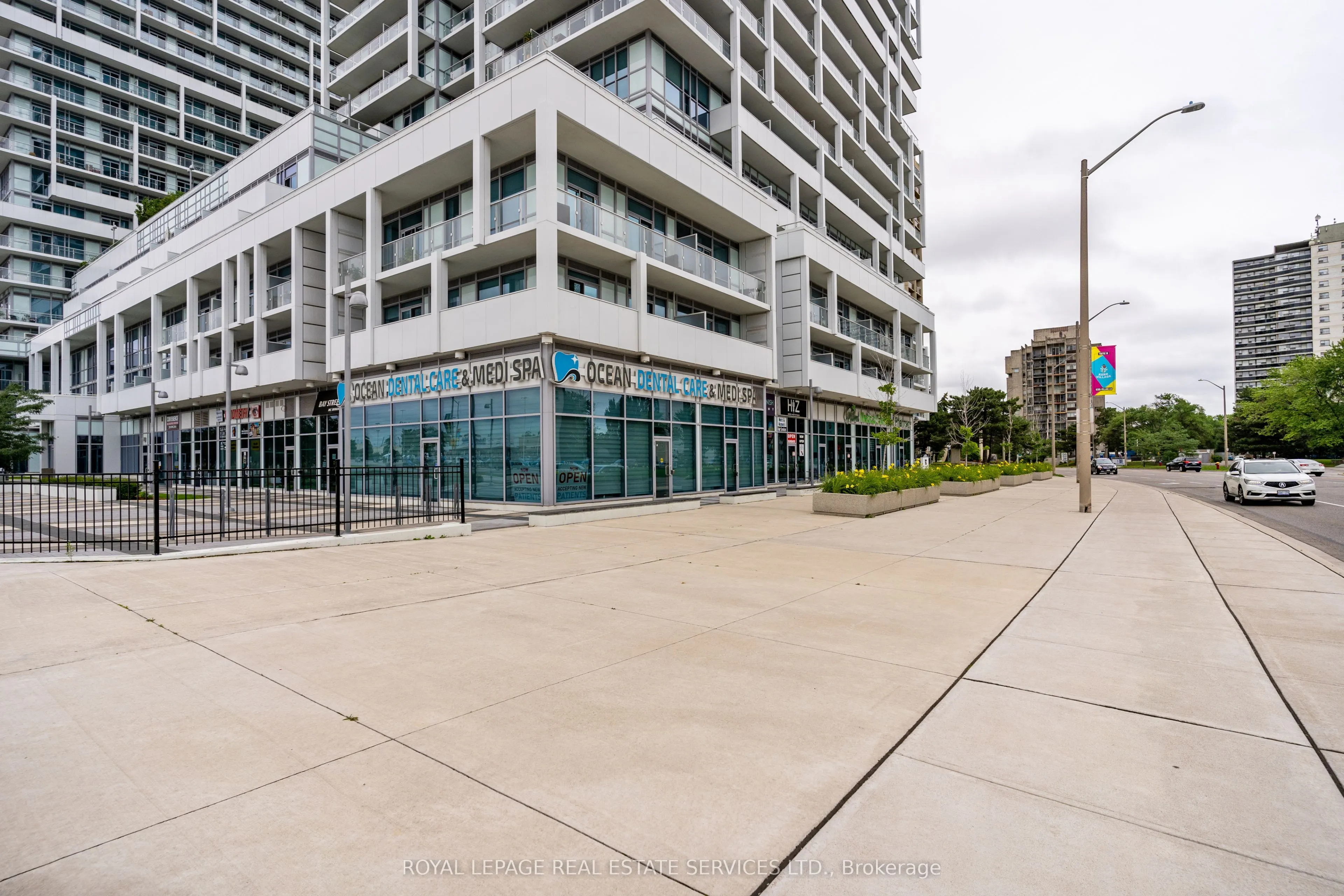 55 Speers Road, #612