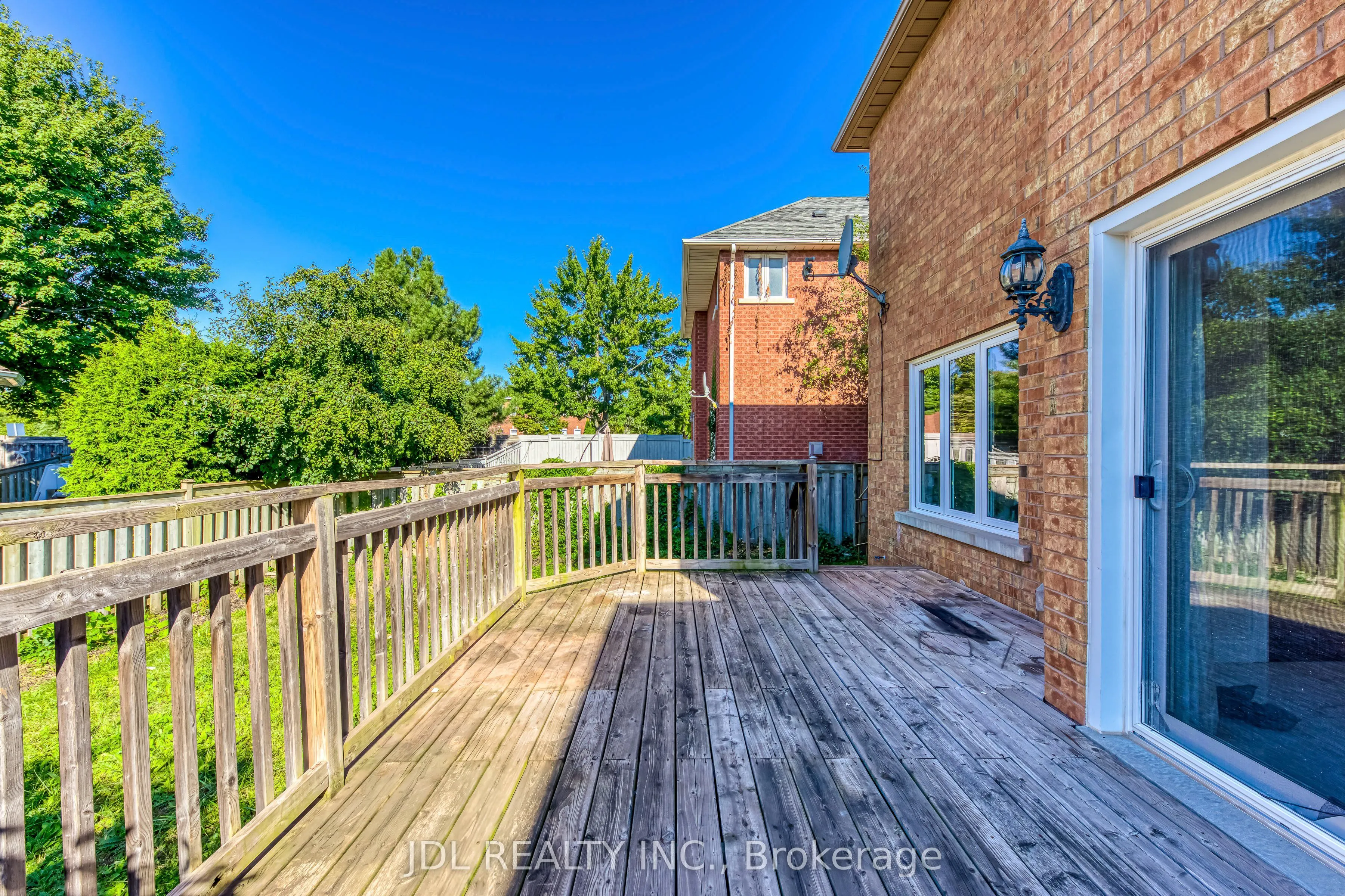 2206 Glenfield Road
