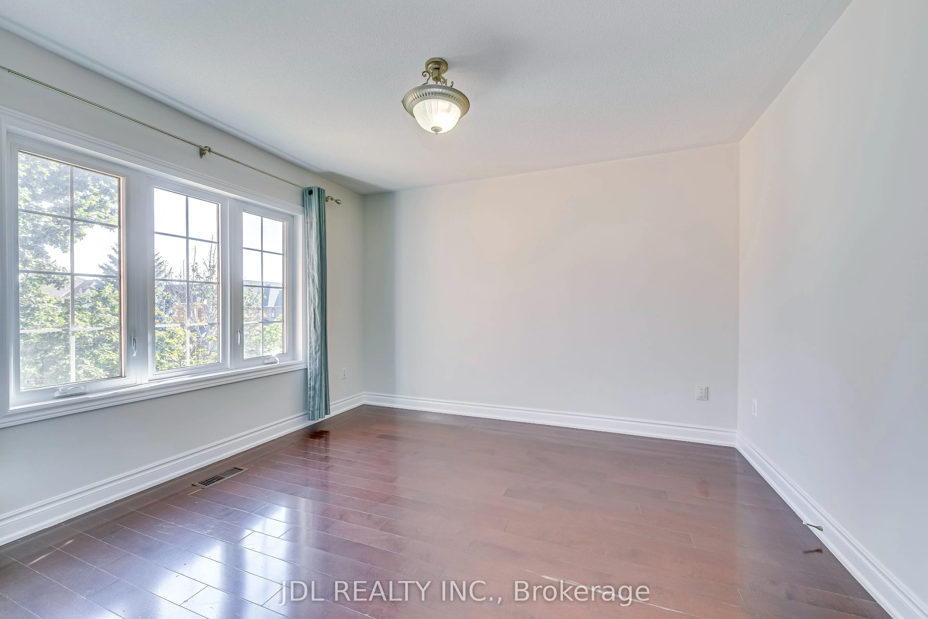 2206 Glenfield Road