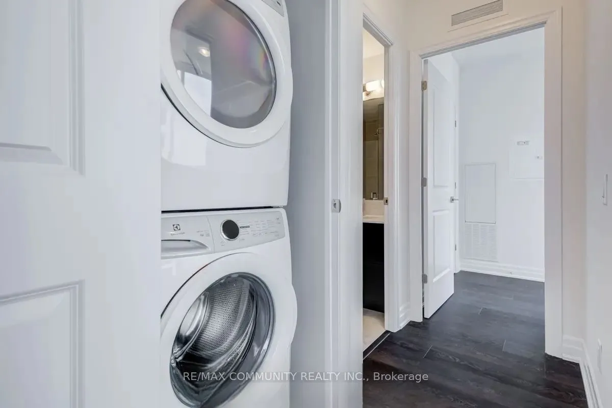 36 Elm Drive W, #2602