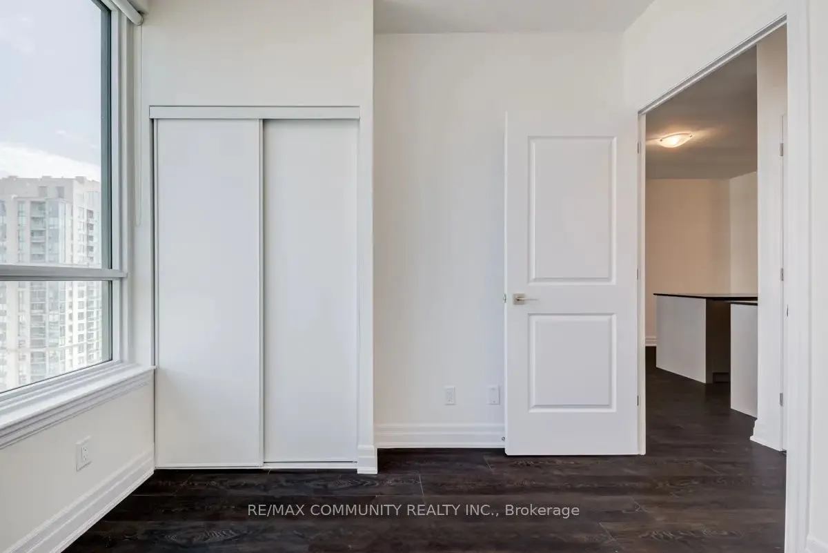 36 Elm Drive W, #2602