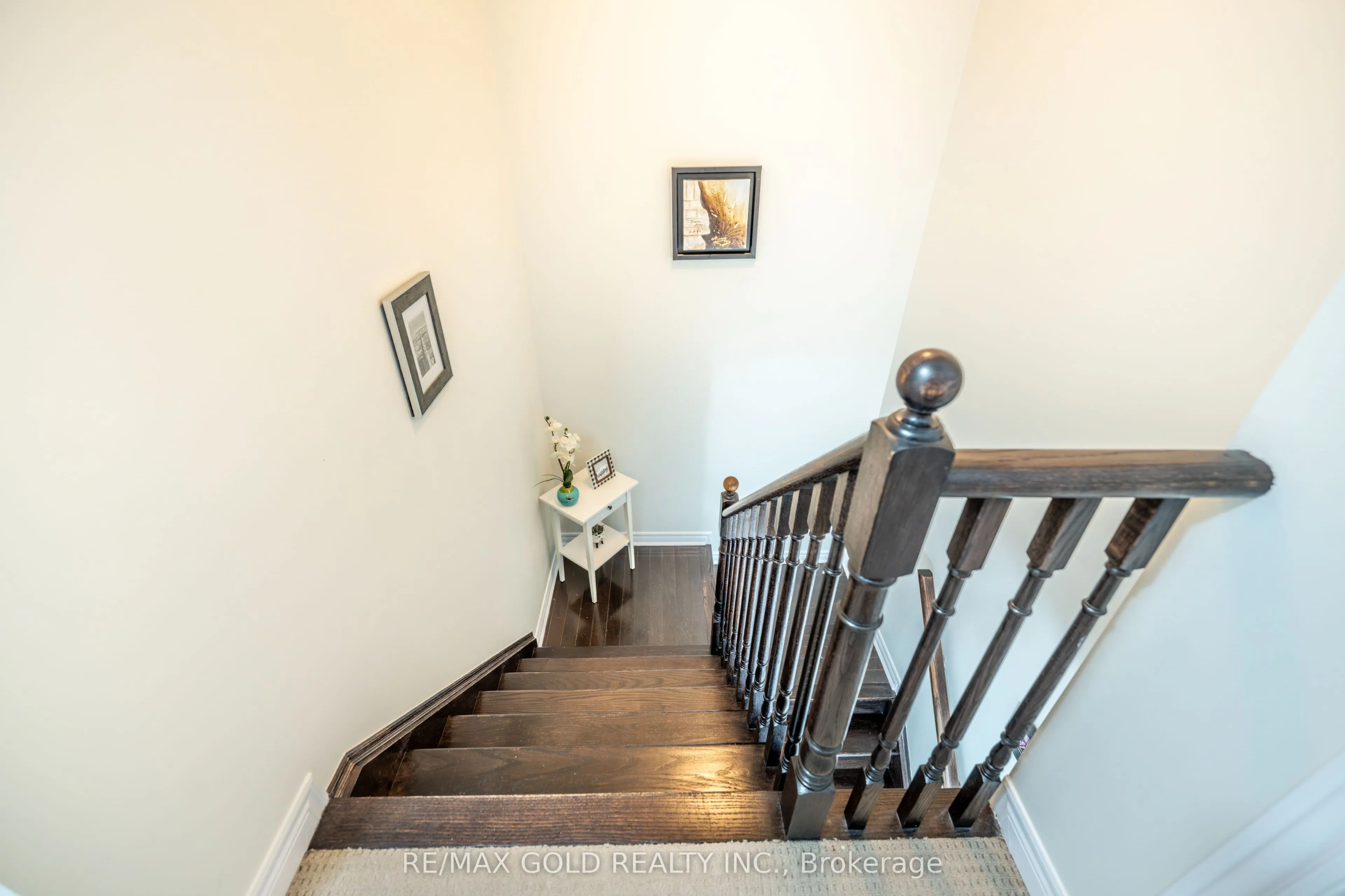 34 Rockbrook Trail