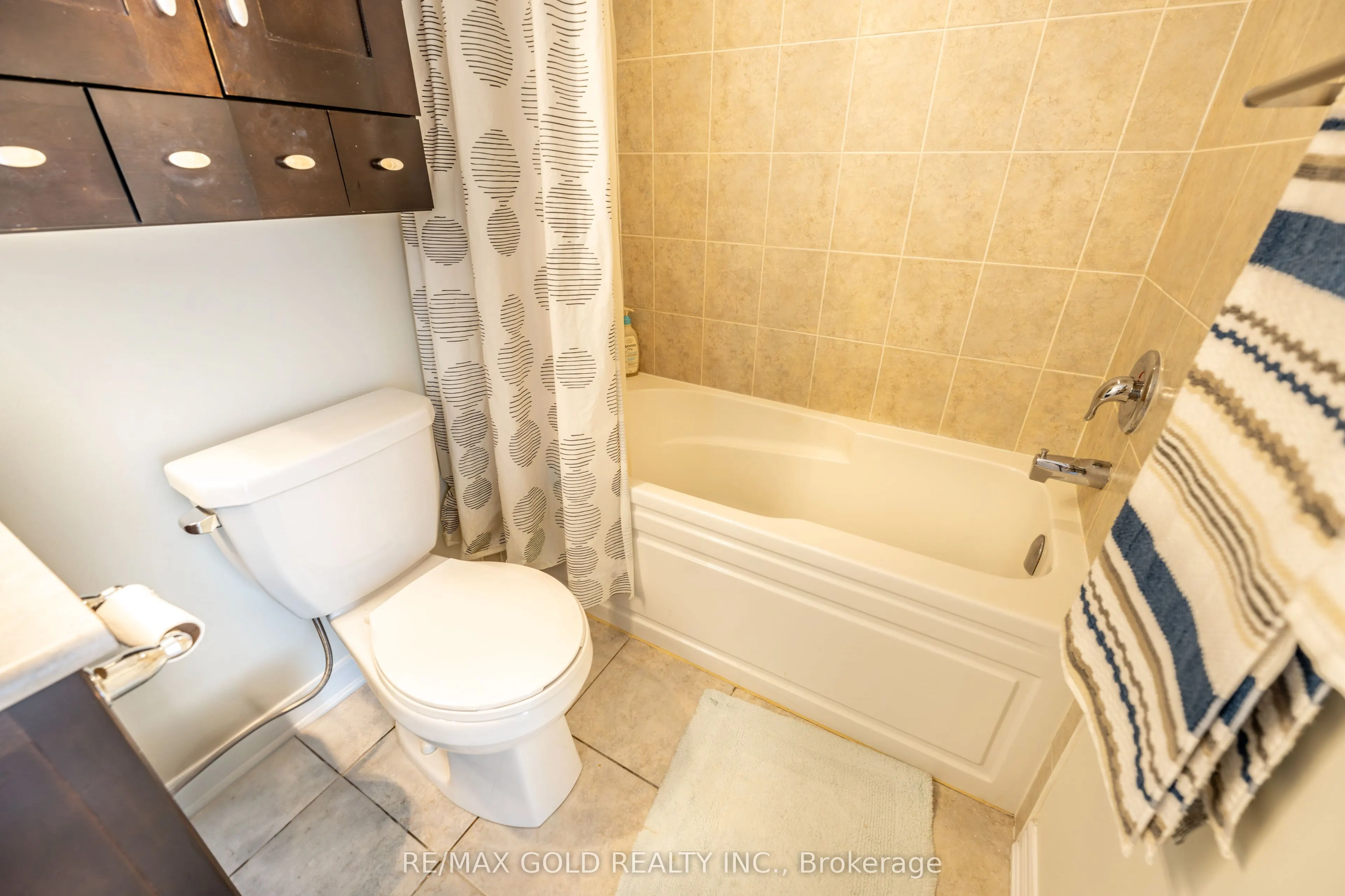 34 Rockbrook Trail
