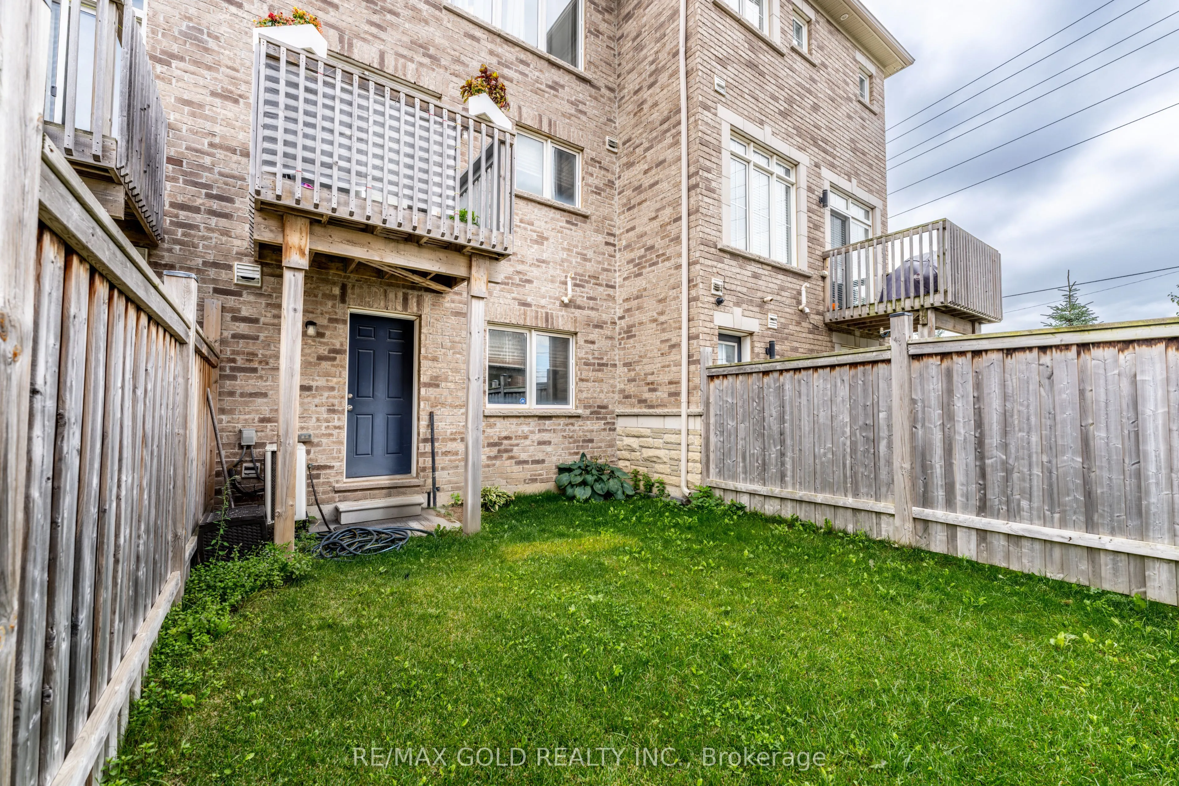 34 Rockbrook Trail