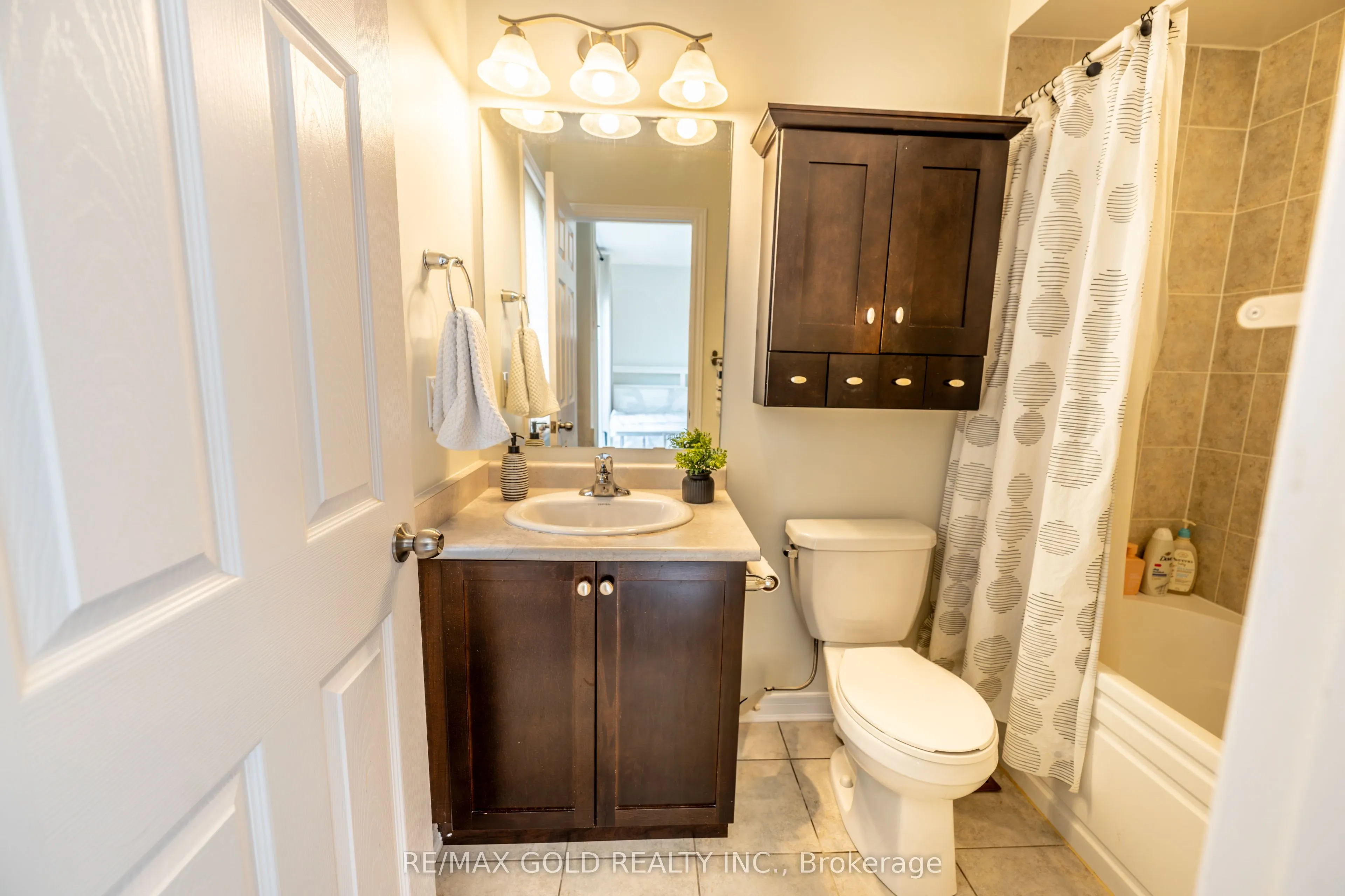 34 Rockbrook Trail
