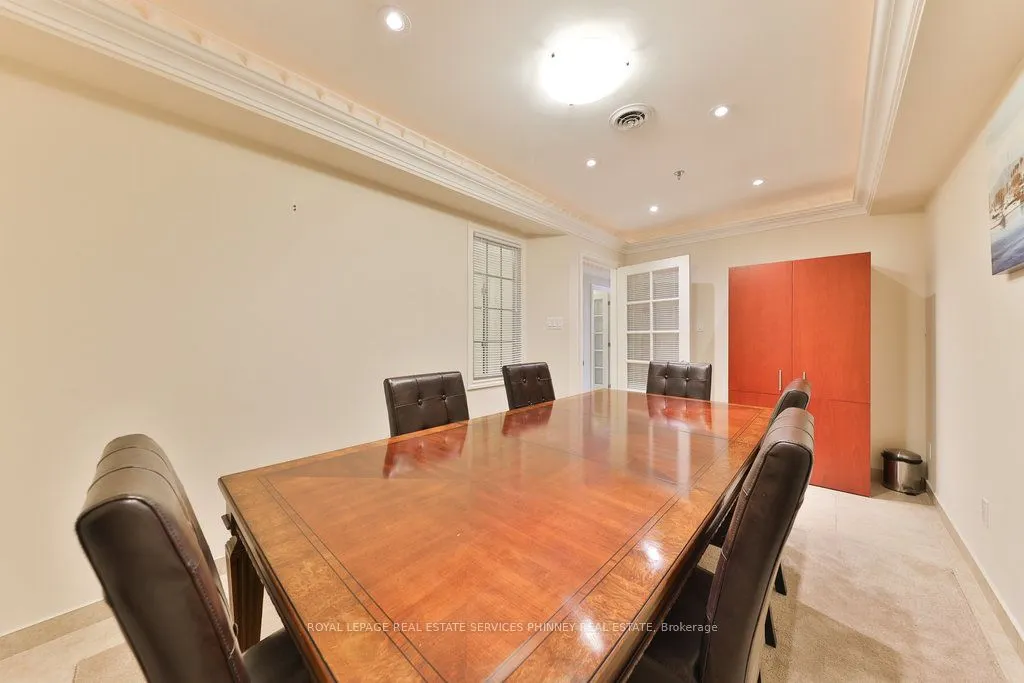 2861 Sherwood Heights Drive, #26