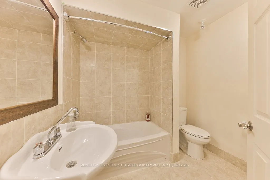 2861 Sherwood Heights Drive, #26