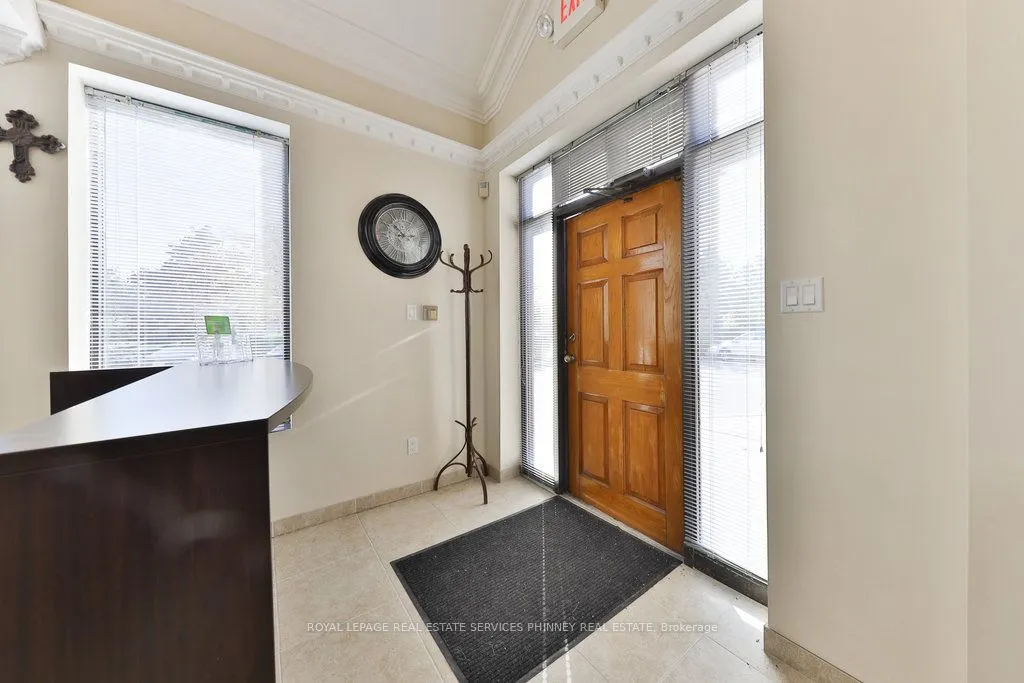 2861 Sherwood Heights Drive, #26