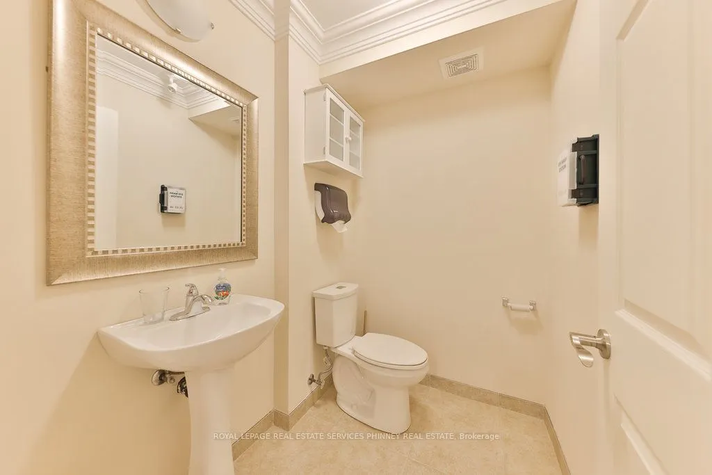 2861 Sherwood Heights Drive, #26