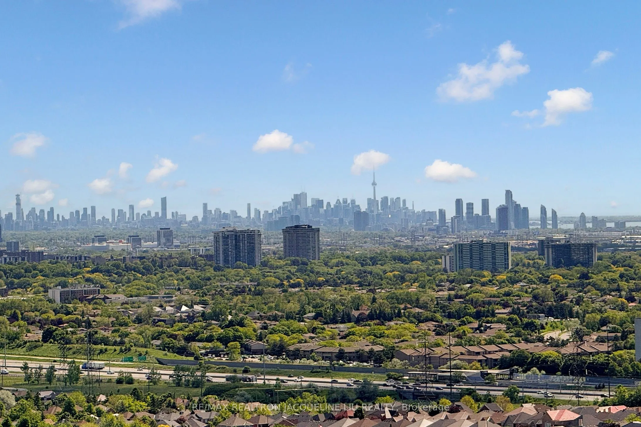 75 Eglinton Avenue W, #2801
