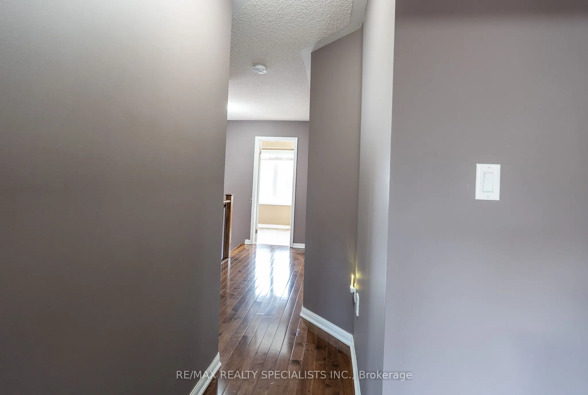212 Prosser Circle S
