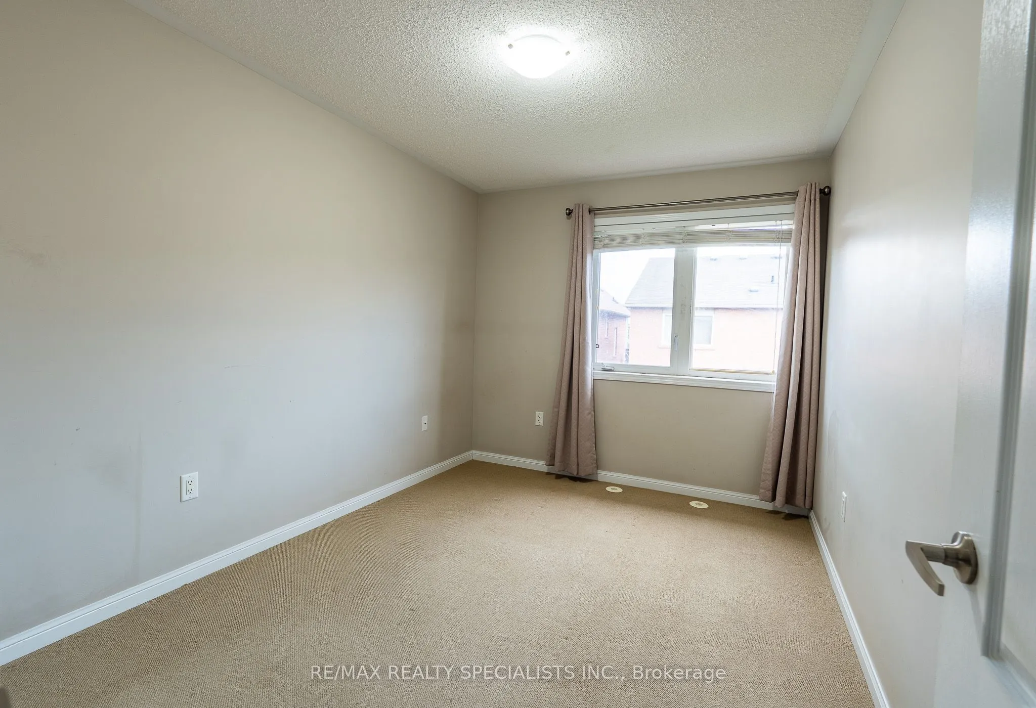 212 Prosser Circle S