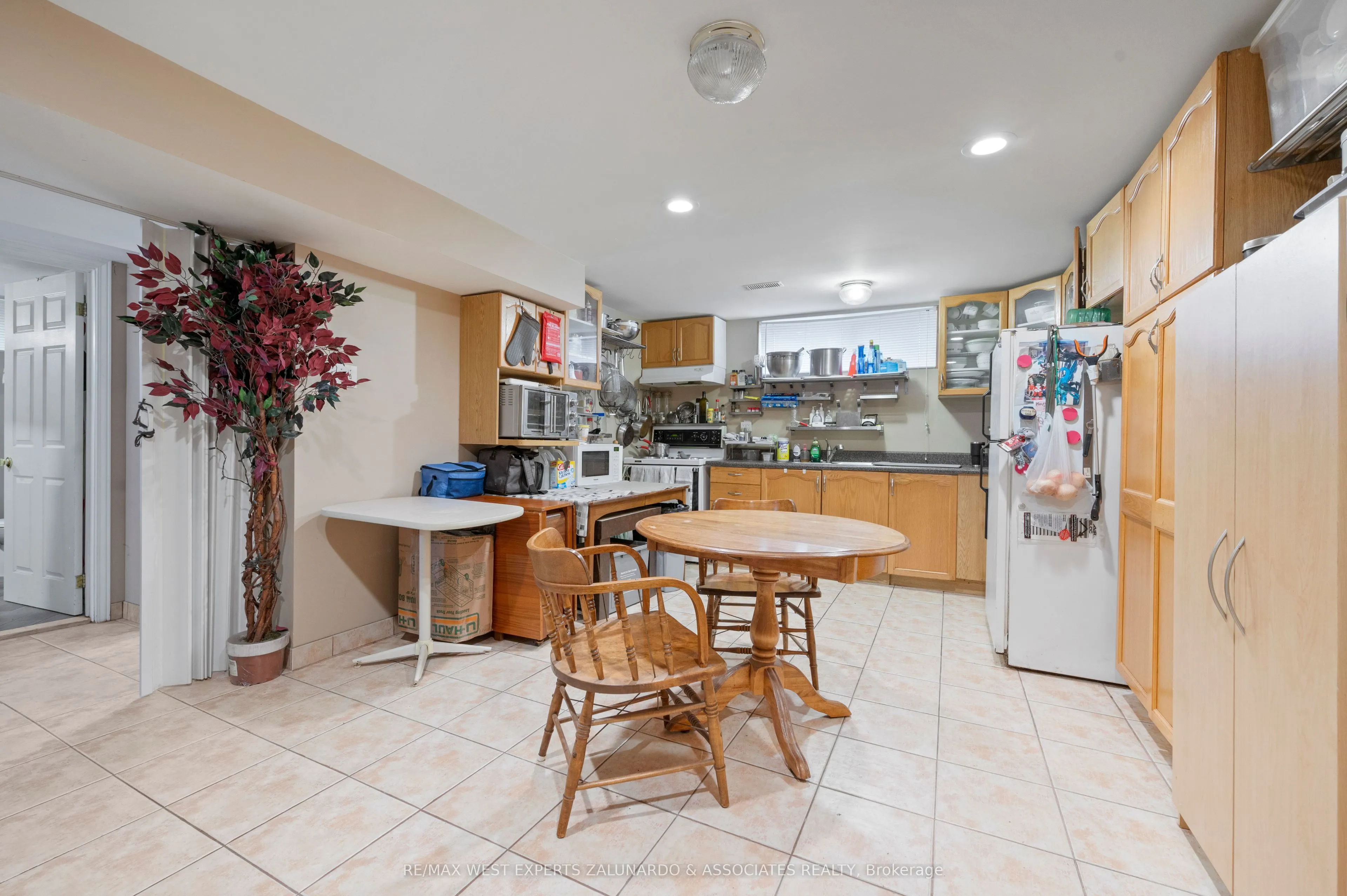 10 Dashwood Crescent
