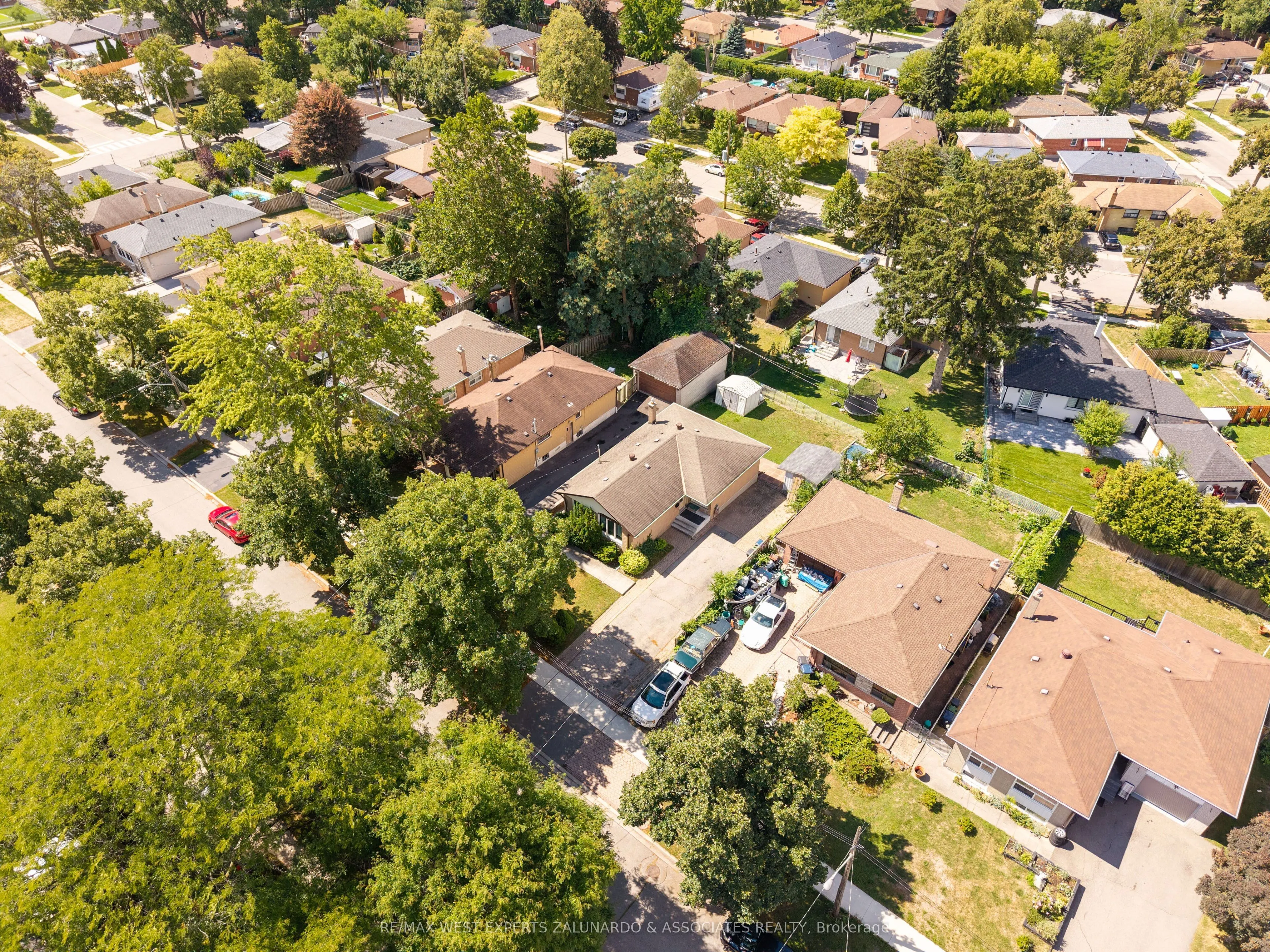 10 Dashwood Crescent