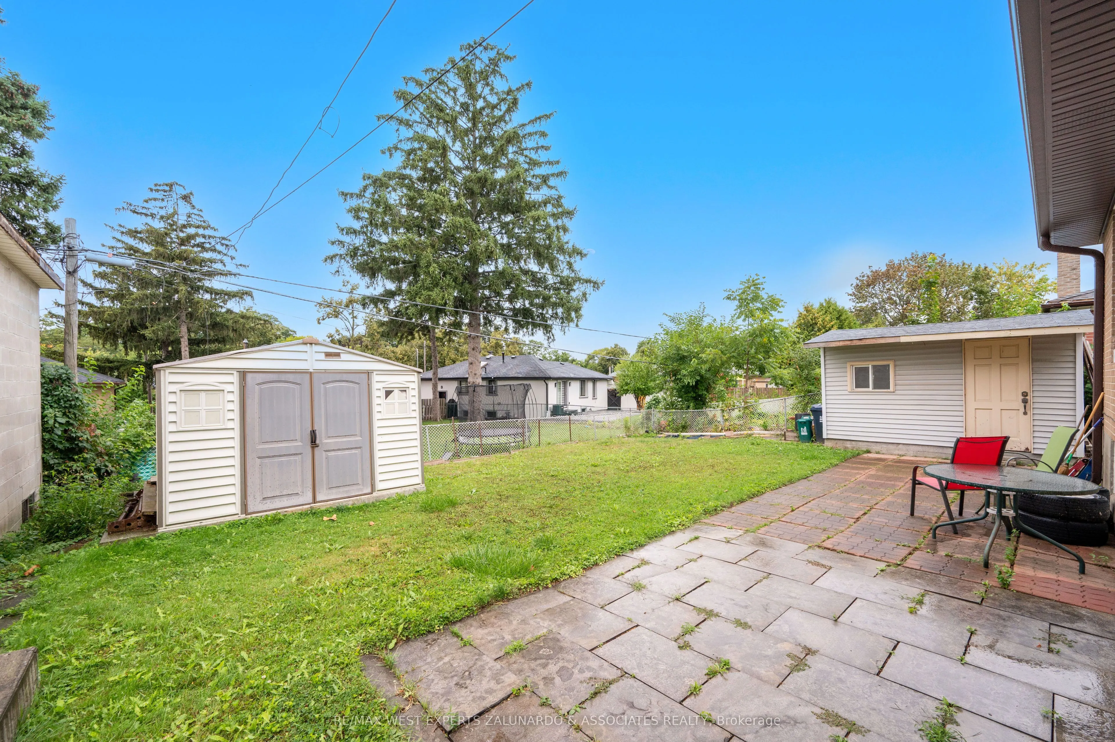 10 Dashwood Crescent