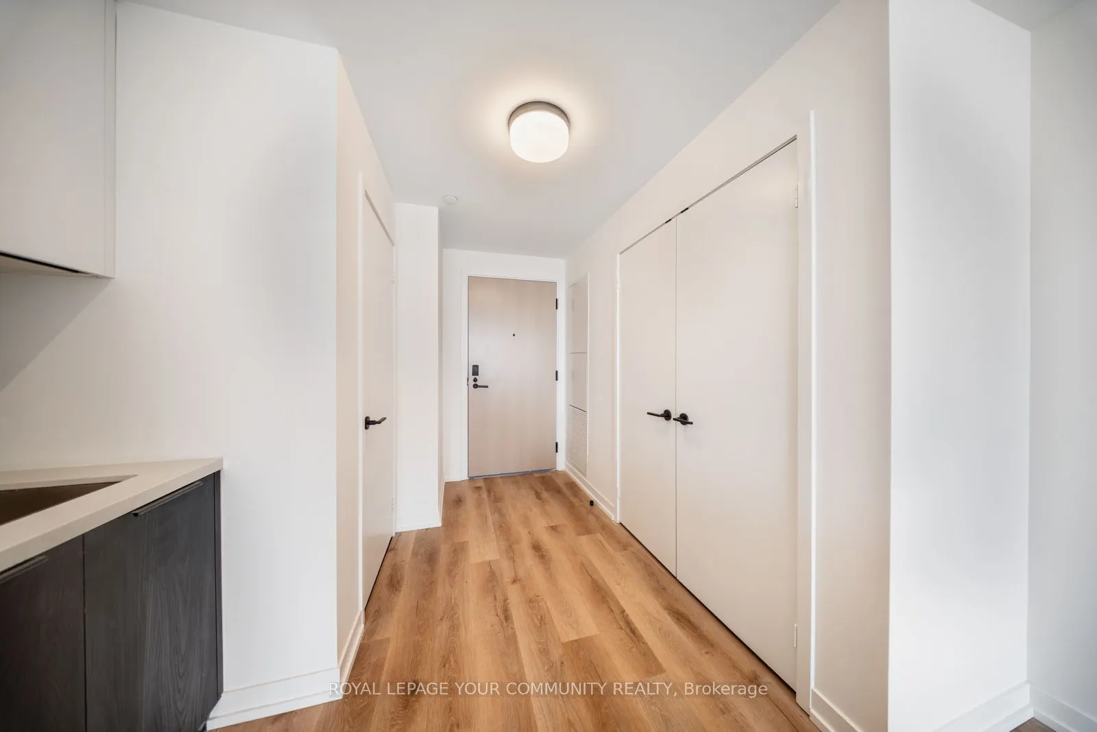 5 York Garden Way, #701