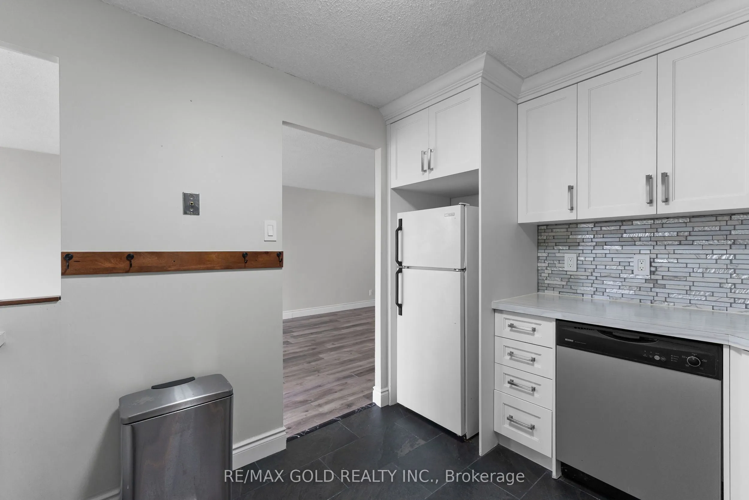 61 Markbrook Lane, #413