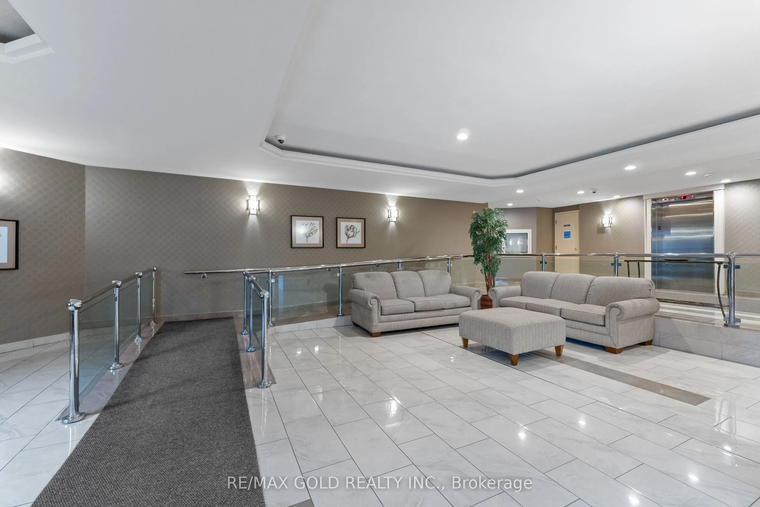 61 Markbrook Lane, #413