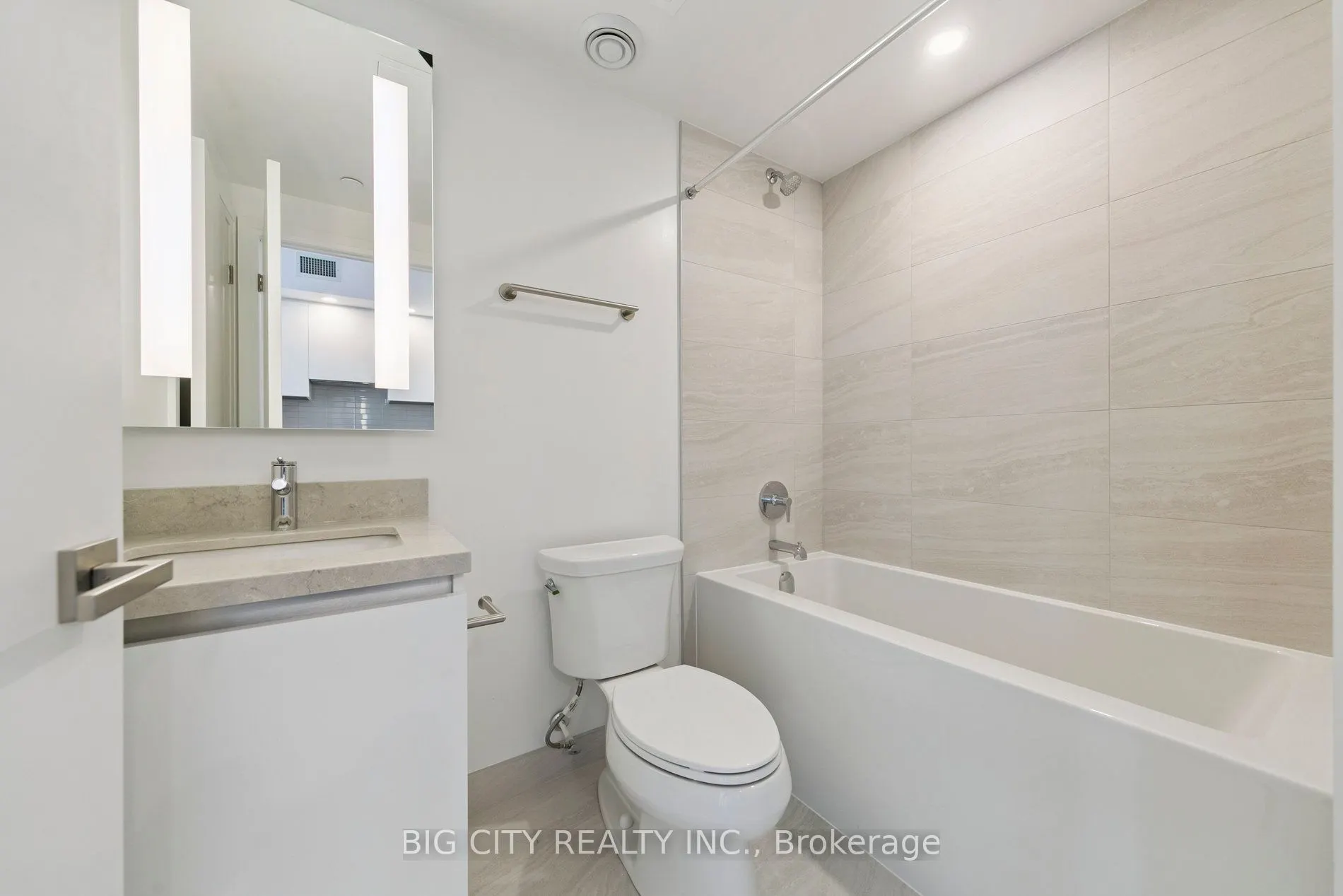 4015 The Exchange, #2109