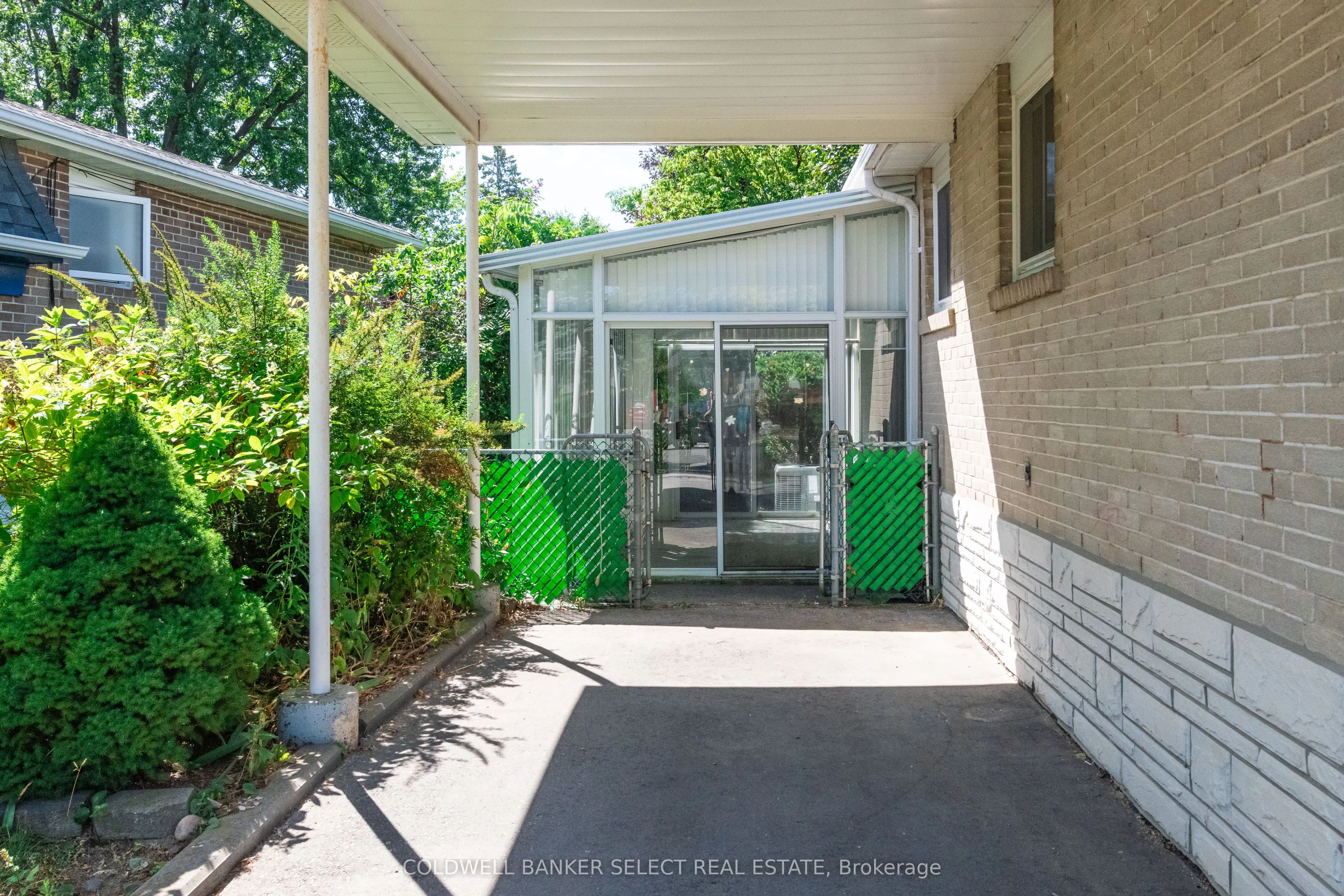 8 Millview Court