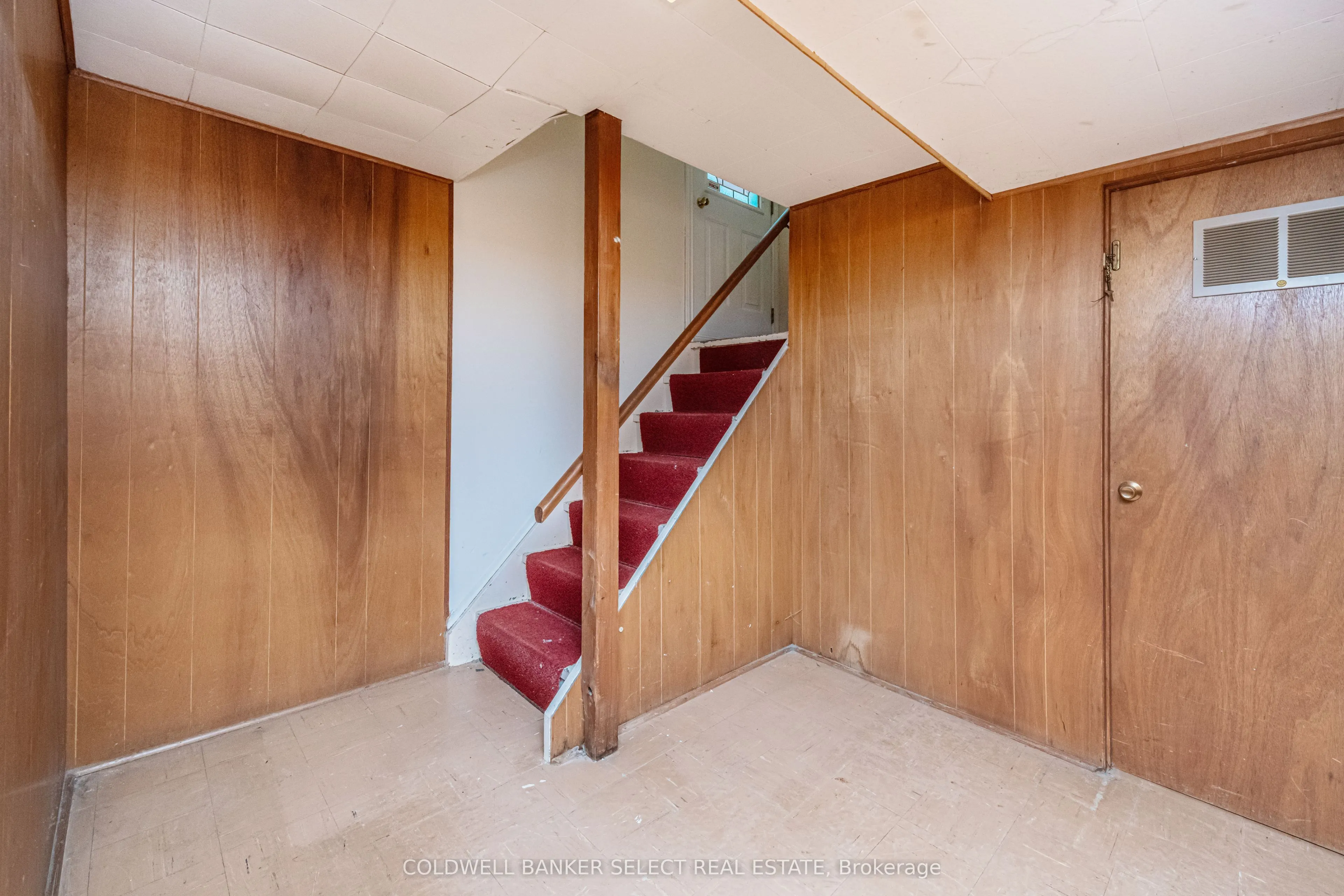 8 Millview Court
