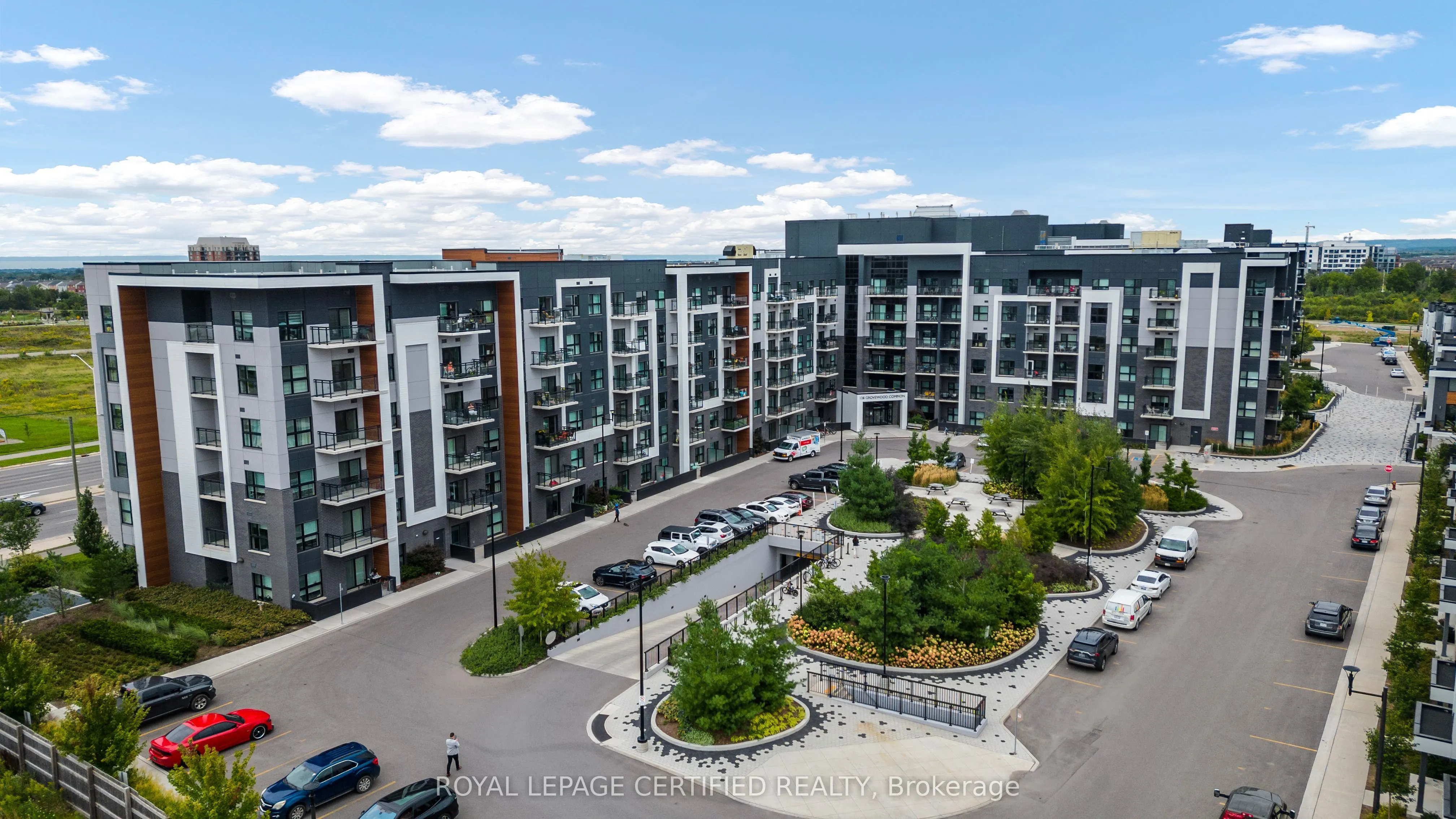 128 Grovewood Common, #435