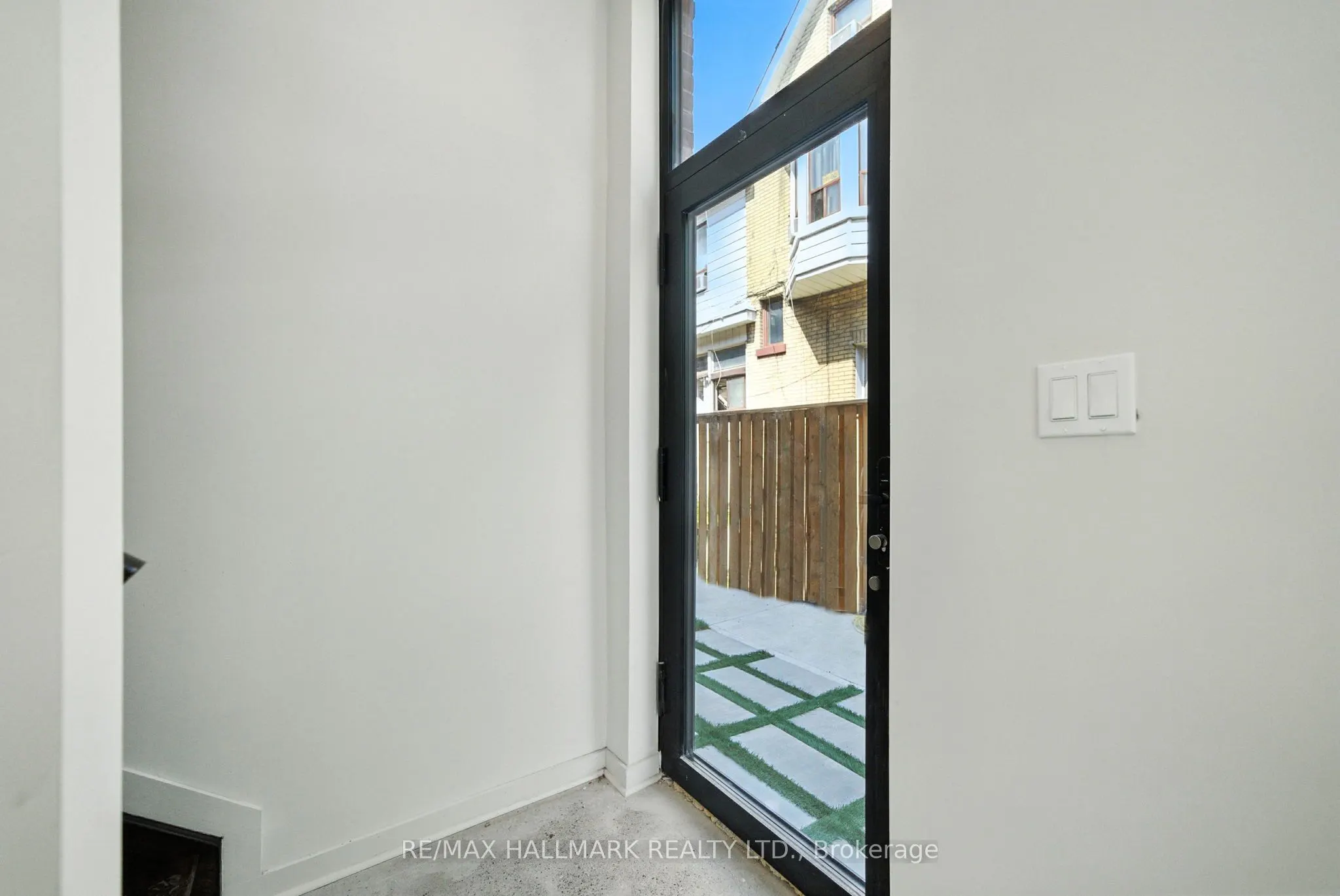 170 Perth Avenue, #1