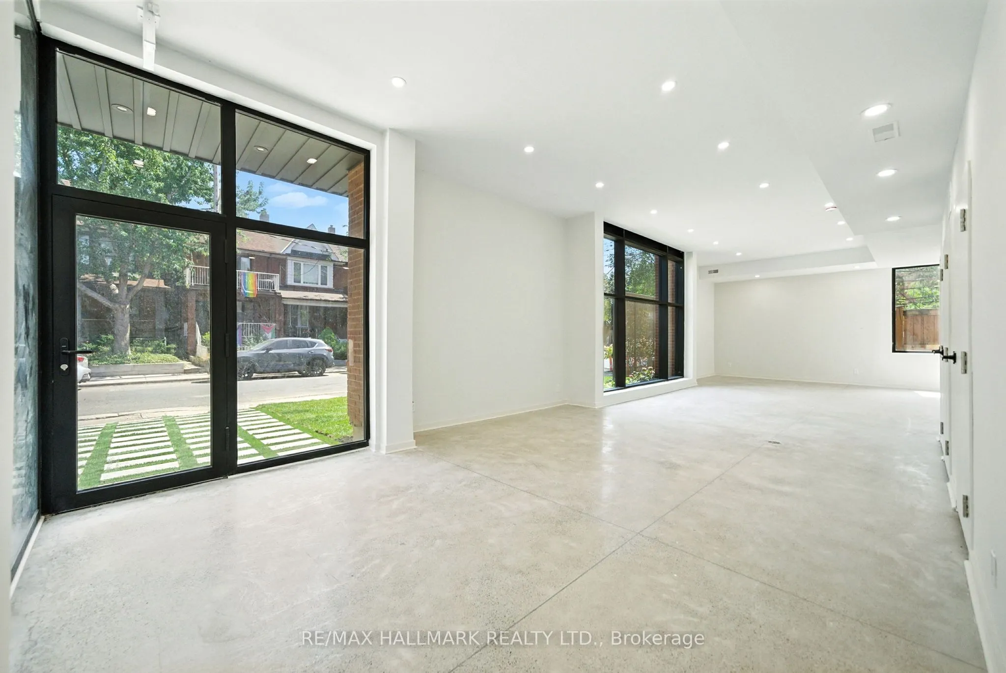170 Perth Avenue, #1