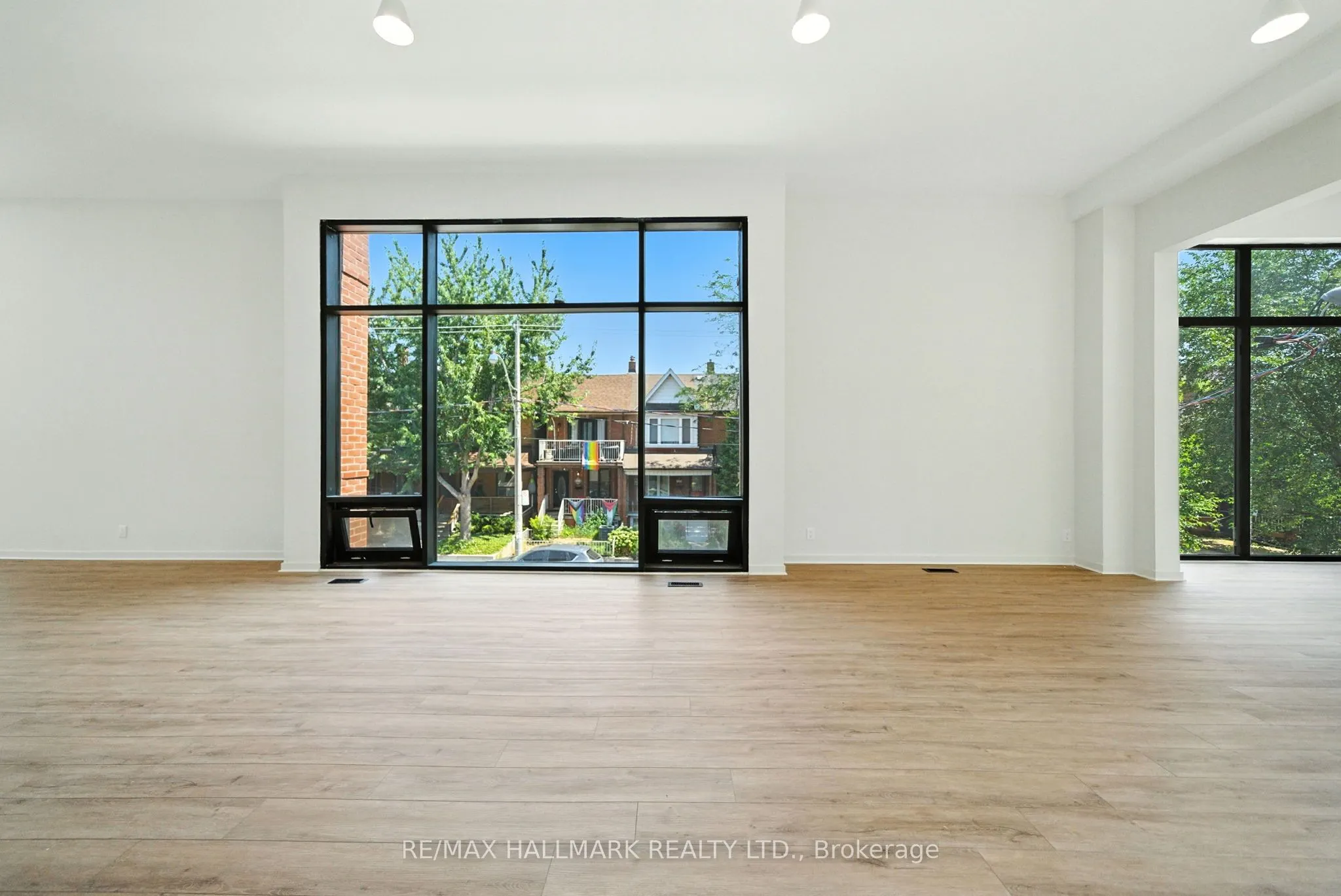170 Perth Avenue, #1