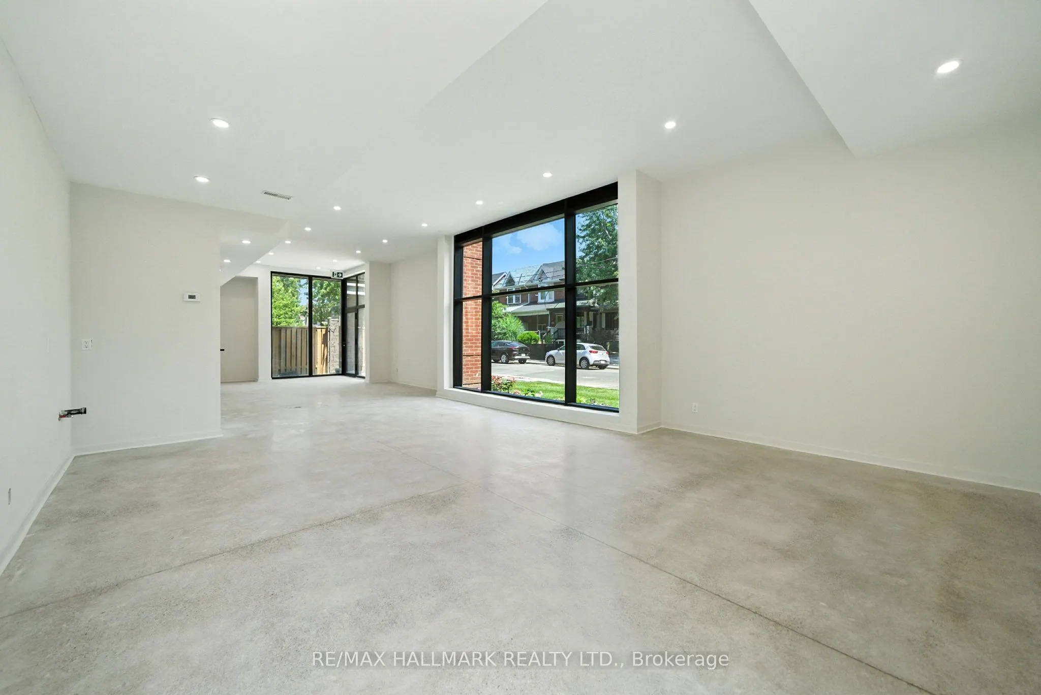170 Perth Avenue, #1