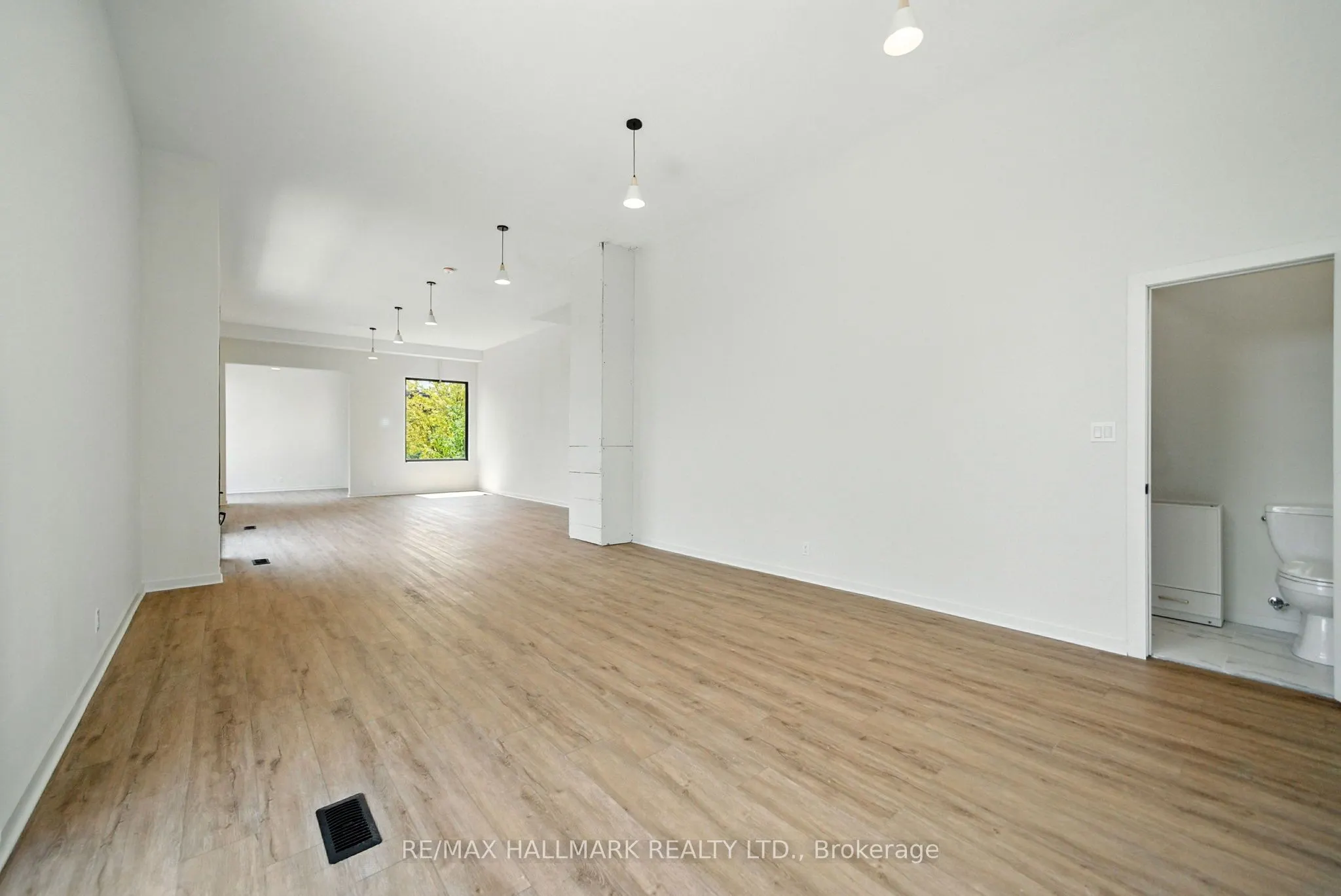 170 Perth Avenue, #1