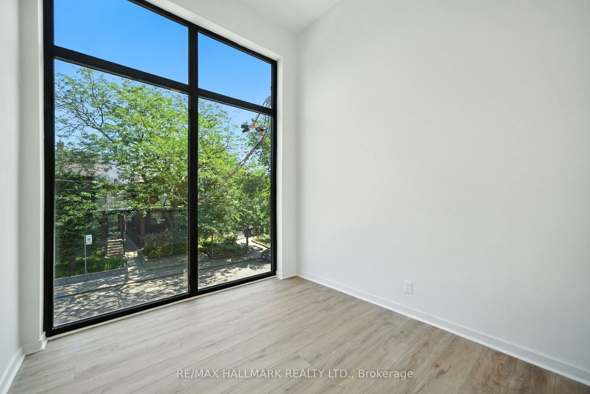 170 Perth Avenue, #1