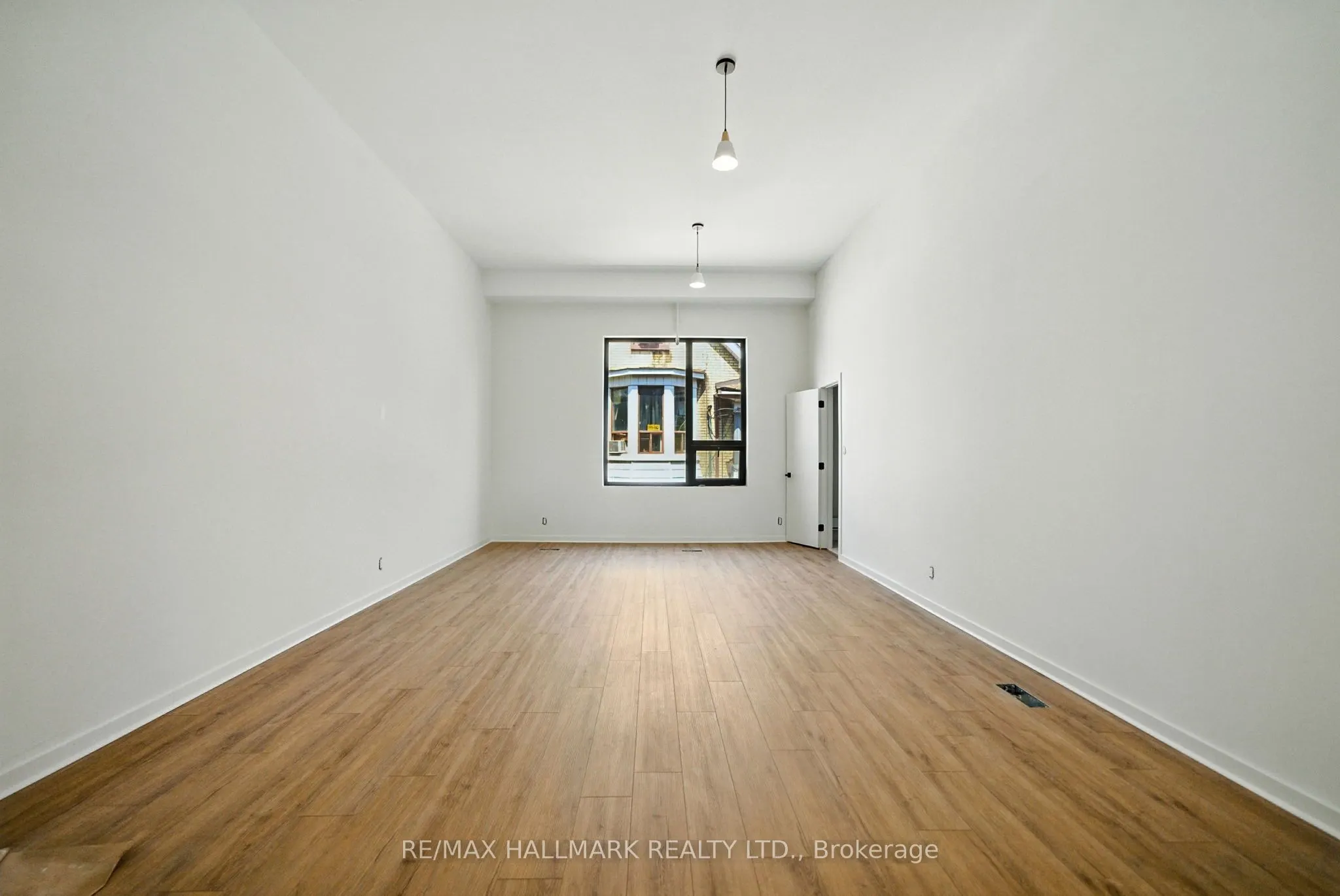 170 Perth Avenue, #2