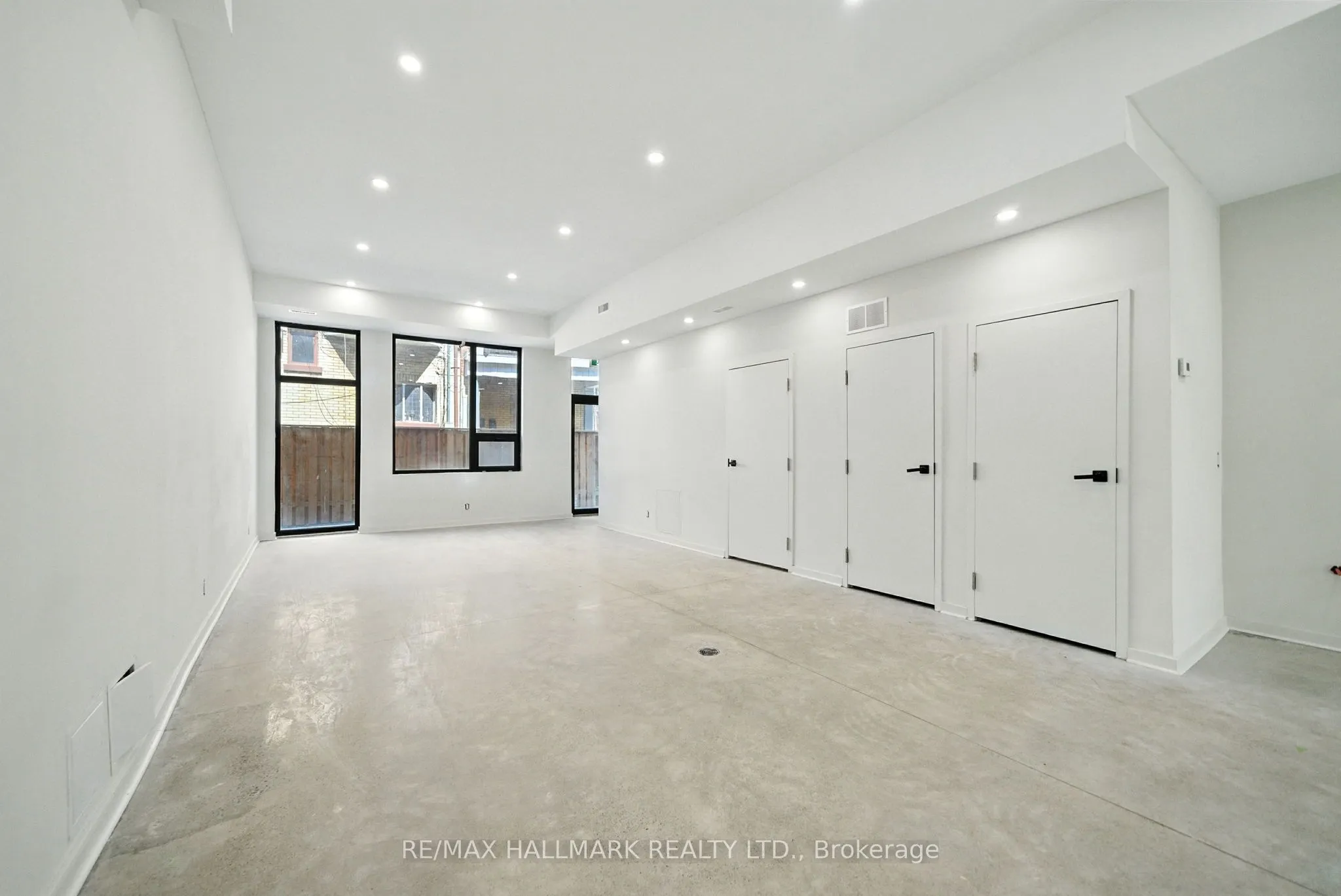 170 Perth Avenue, #4
