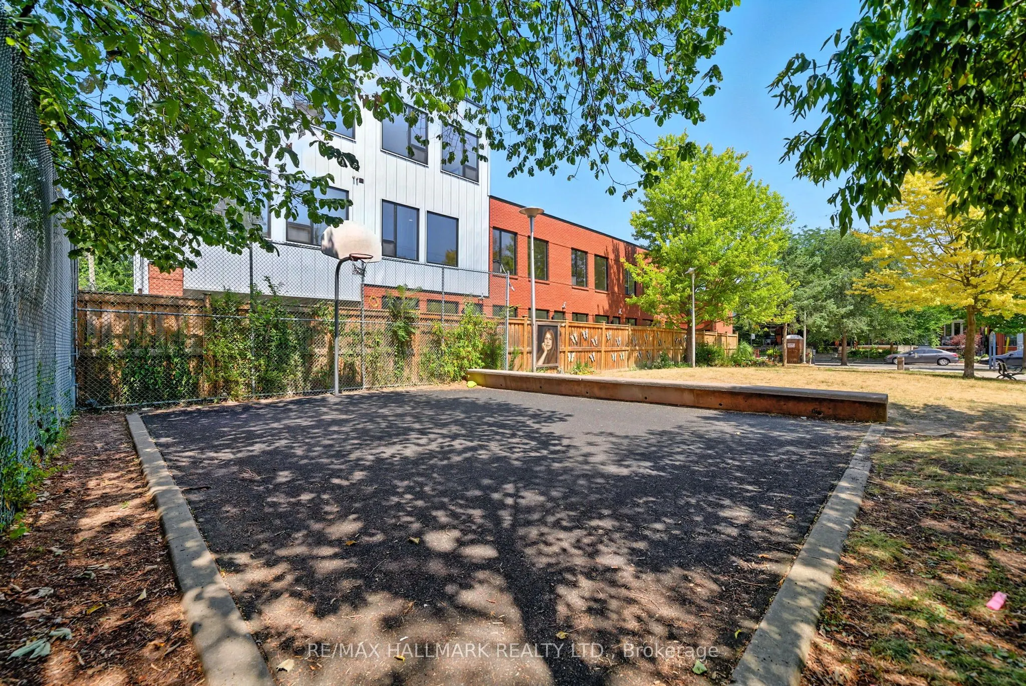 170 Perth Avenue, #4