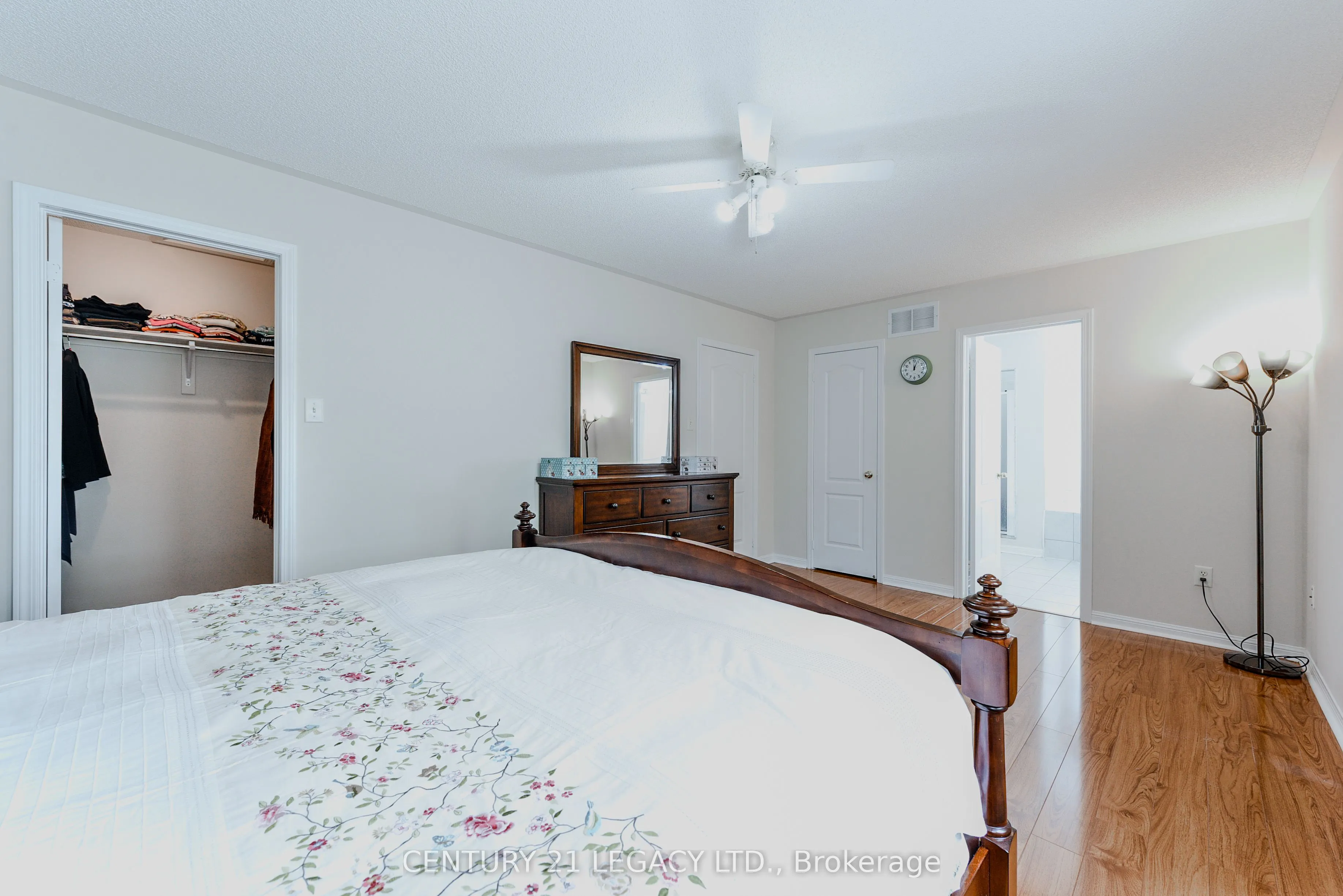 2496 Clayborne Place