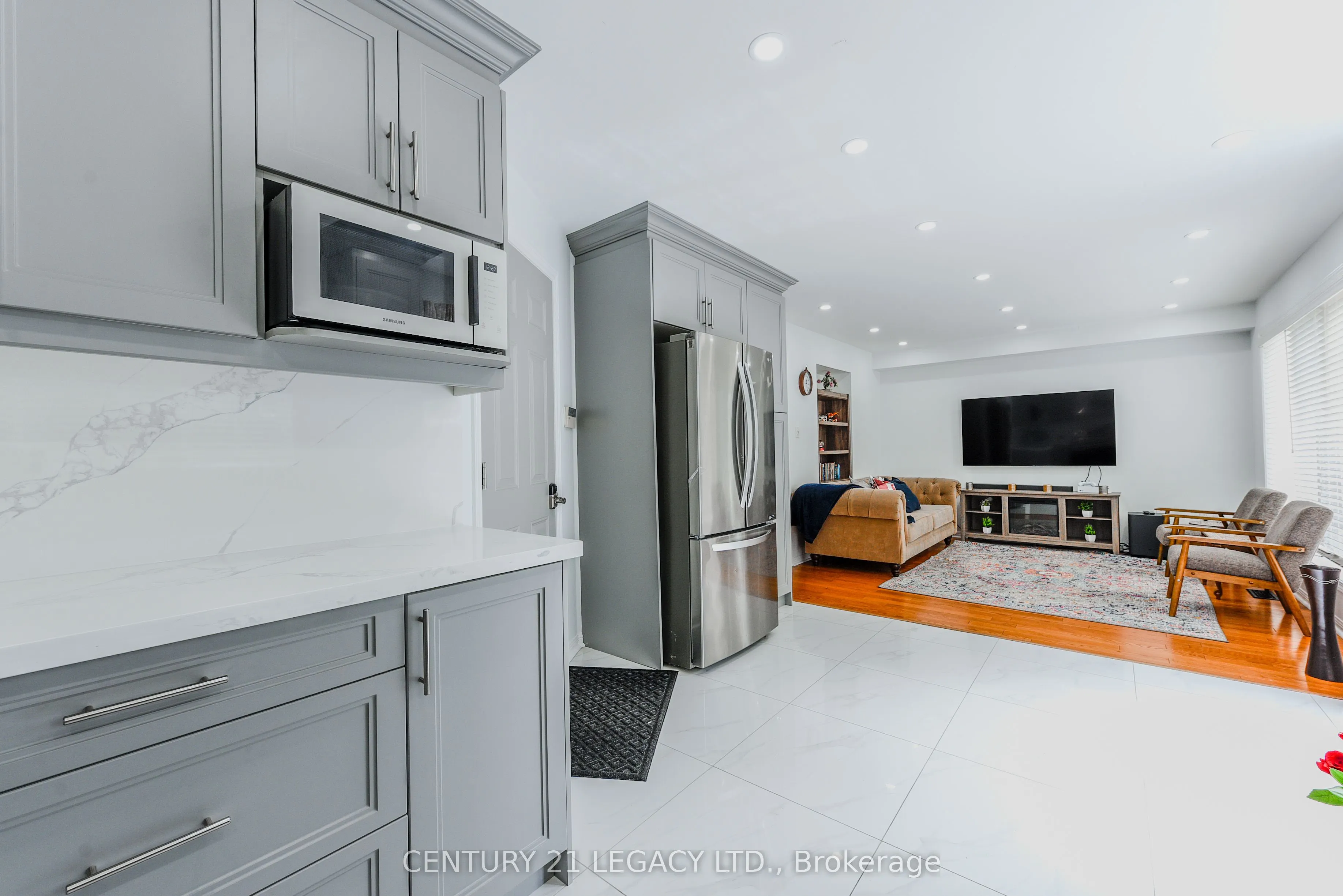 2496 Clayborne Place