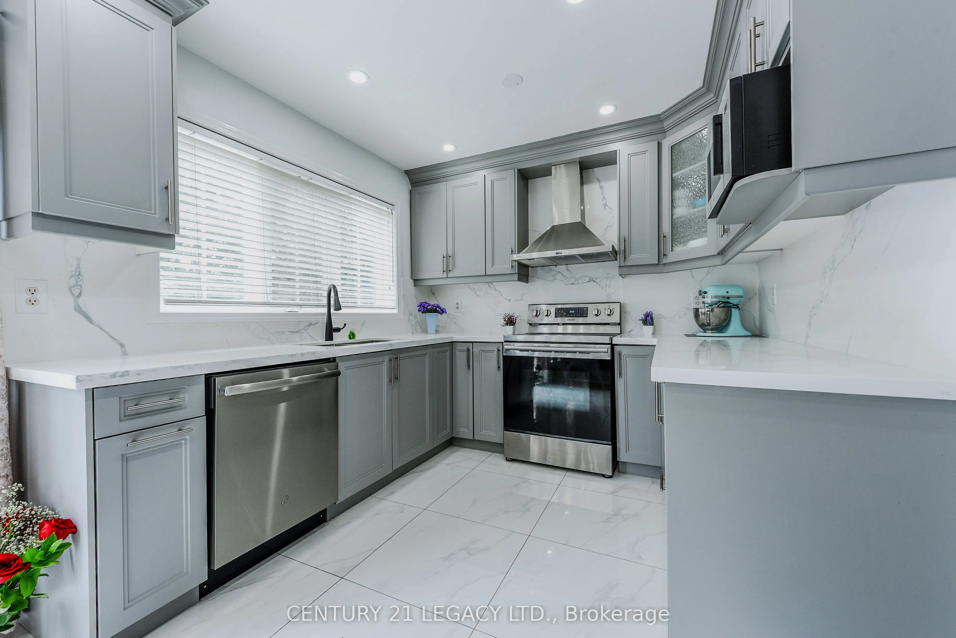 2496 Clayborne Place