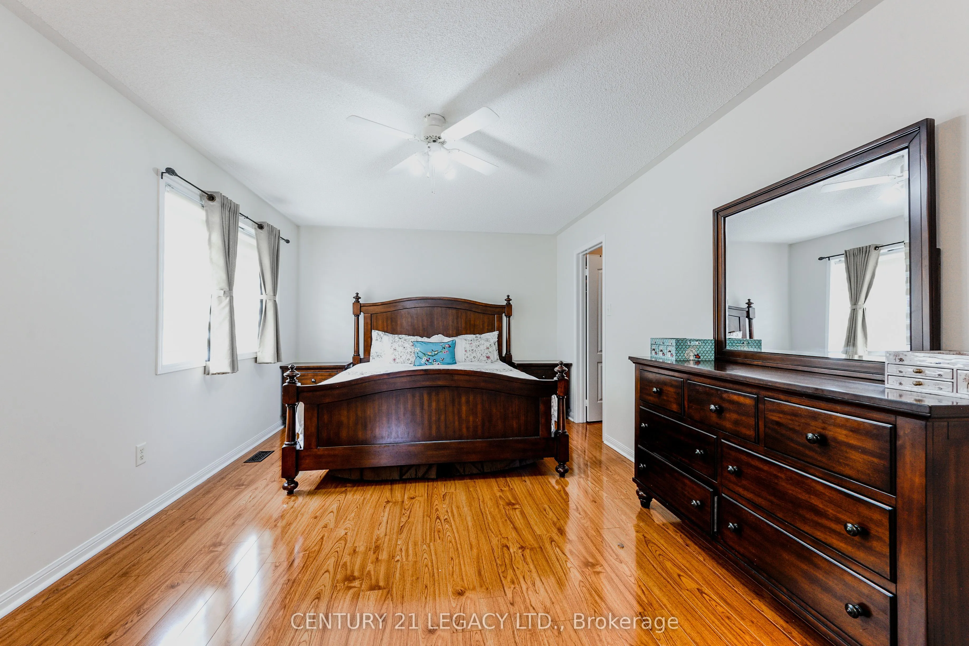 2496 Clayborne Place