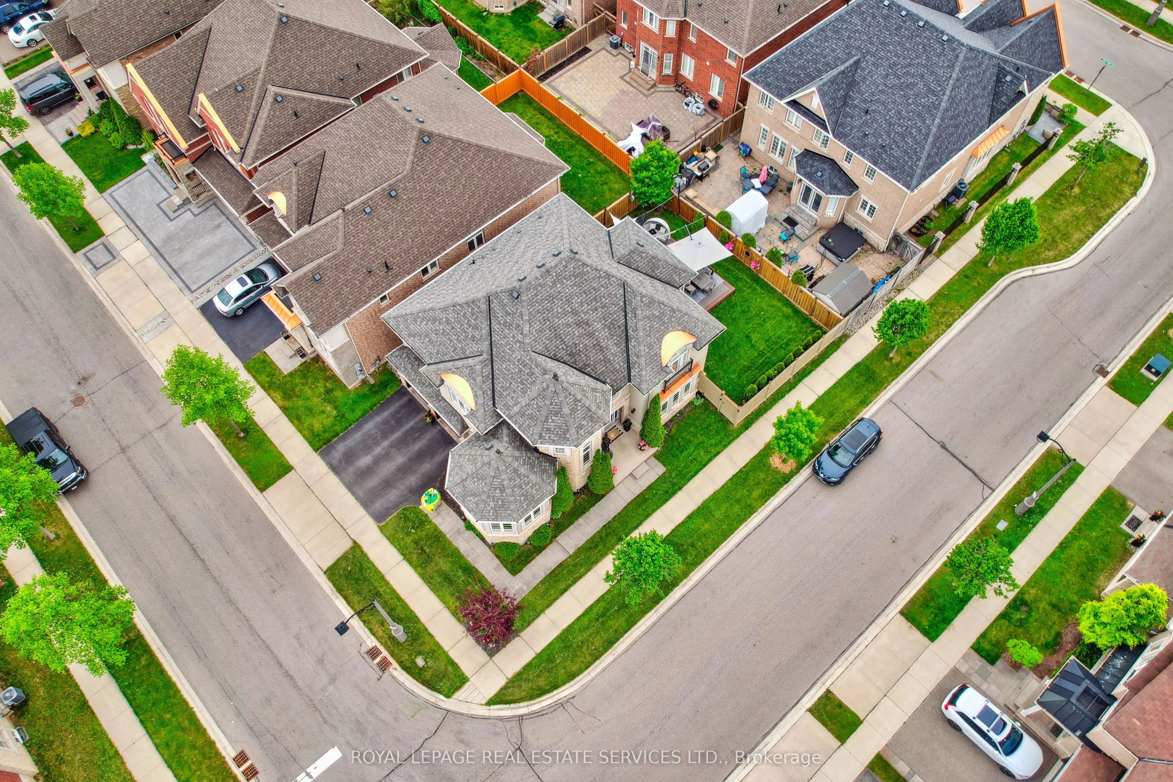 3150 Trailside Drive