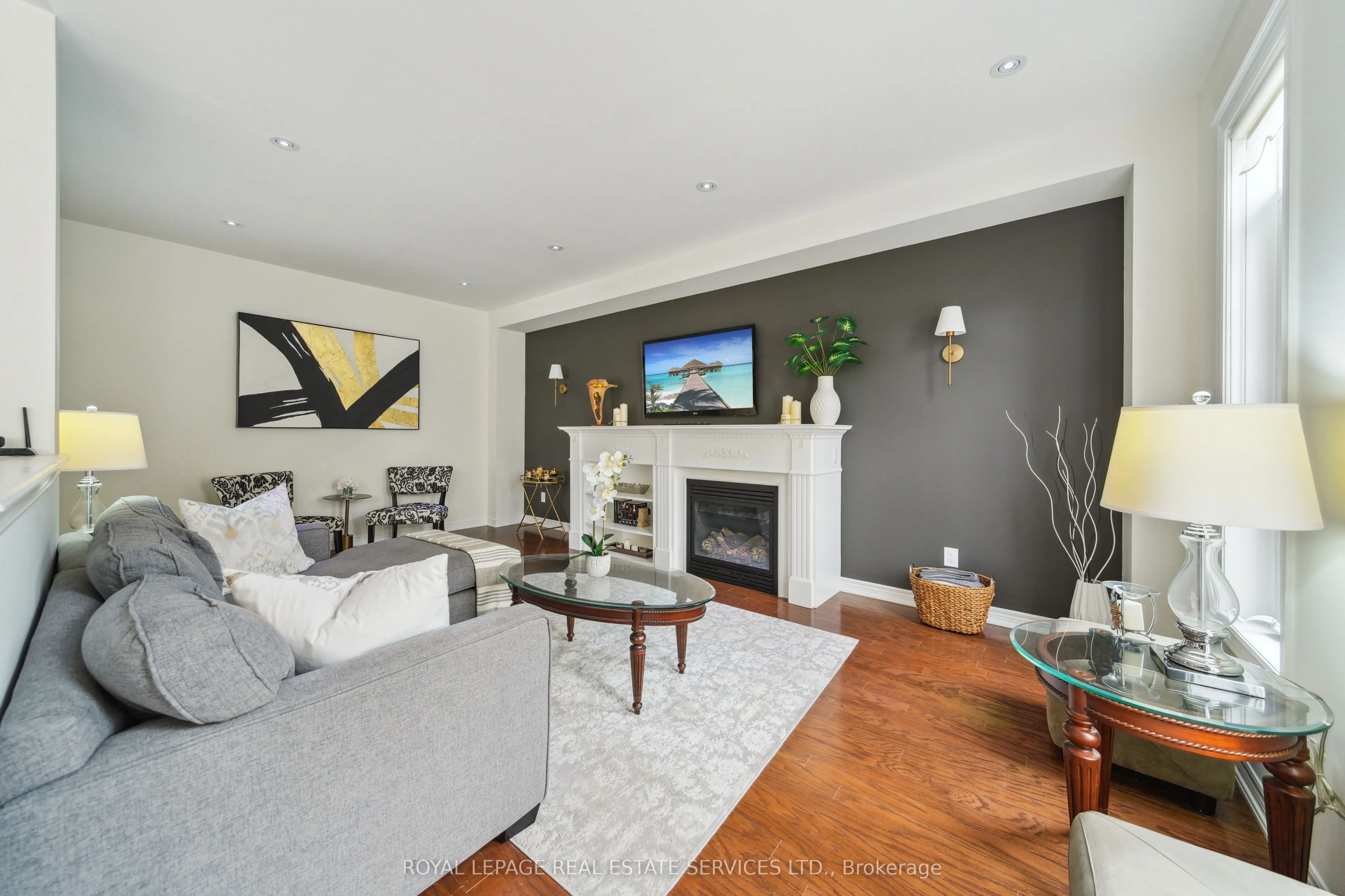 3150 Trailside Drive