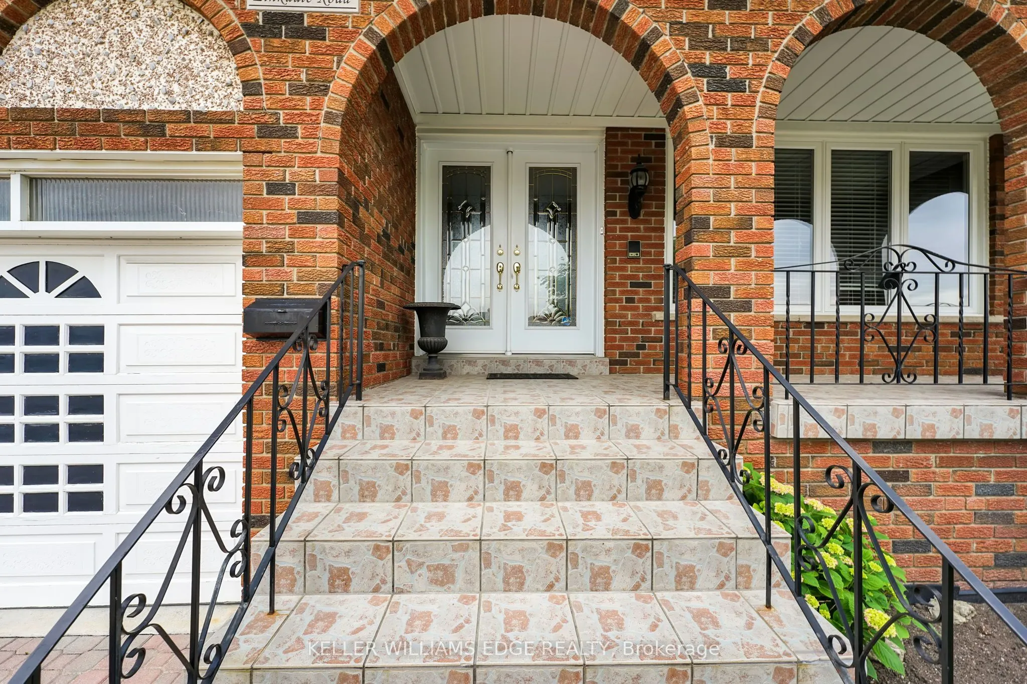 112 Linkdale Road