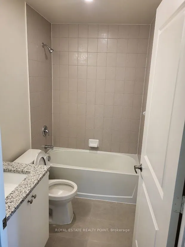 38 Annie Craig Drive, #1008